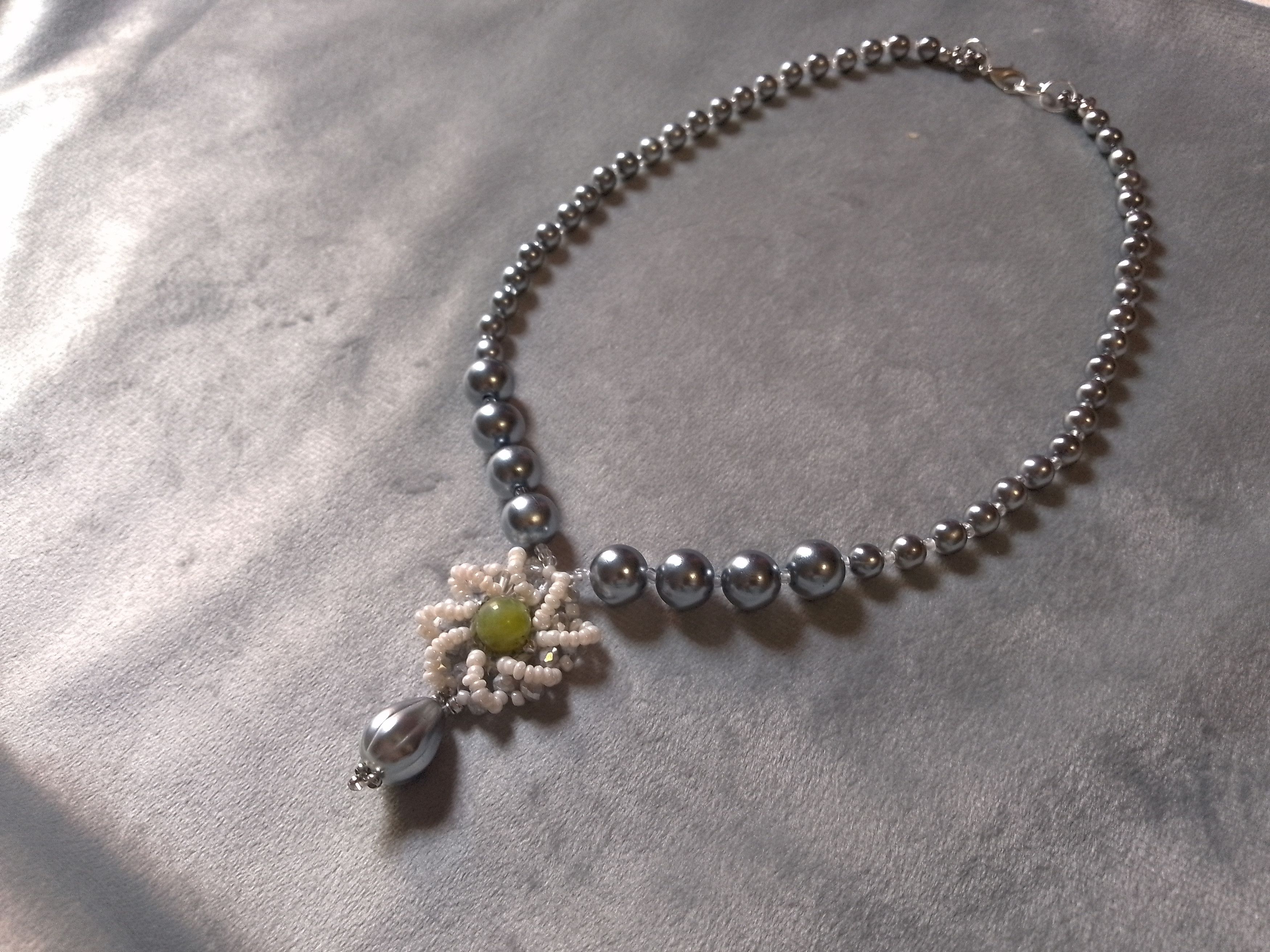 Handmade Necklace Vintage Styles Gray Pearls Pendant Green Jade gem Size ONE SIZE - 9 Thumbnail