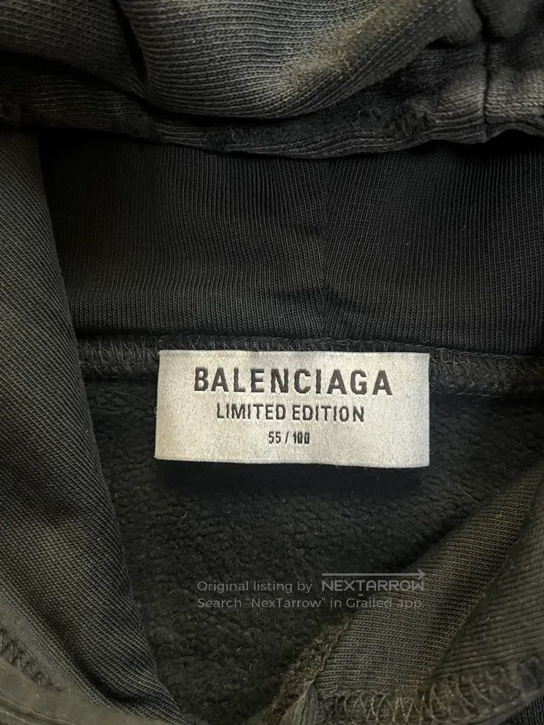 Balenciaga Balenciaga Tank top Size US M / EU 48-50 / 2 - 4 Thumbnail