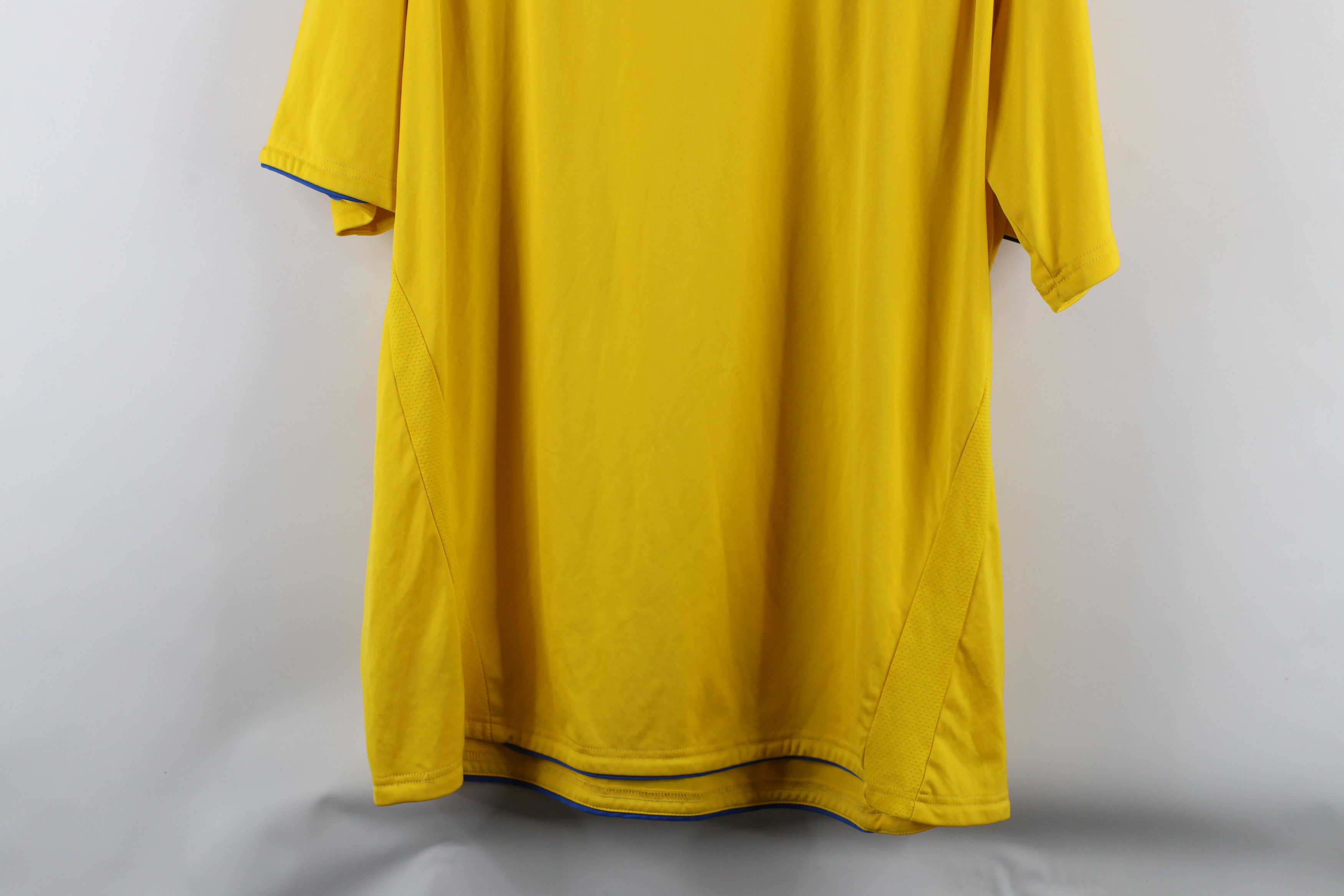 Umbro × Vintage Vintage Umbro World Cup Brasil Soccer Football Jersey Yellow Size US XL / EU 56 / 4 - 14 Thumbnail