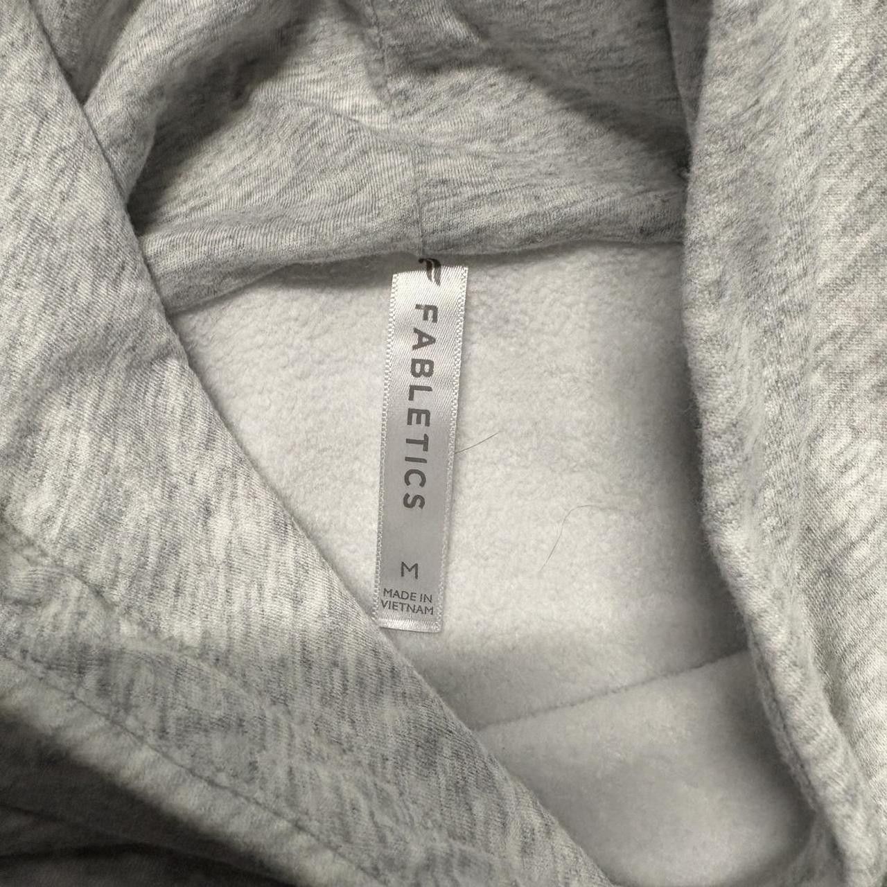 Fabletics Crazy Vintage Y2K/2000s Blank Grey Boxy Fabletics Hoodie! Size US M / EU 48-50 / 2 - 3 Thumbnail