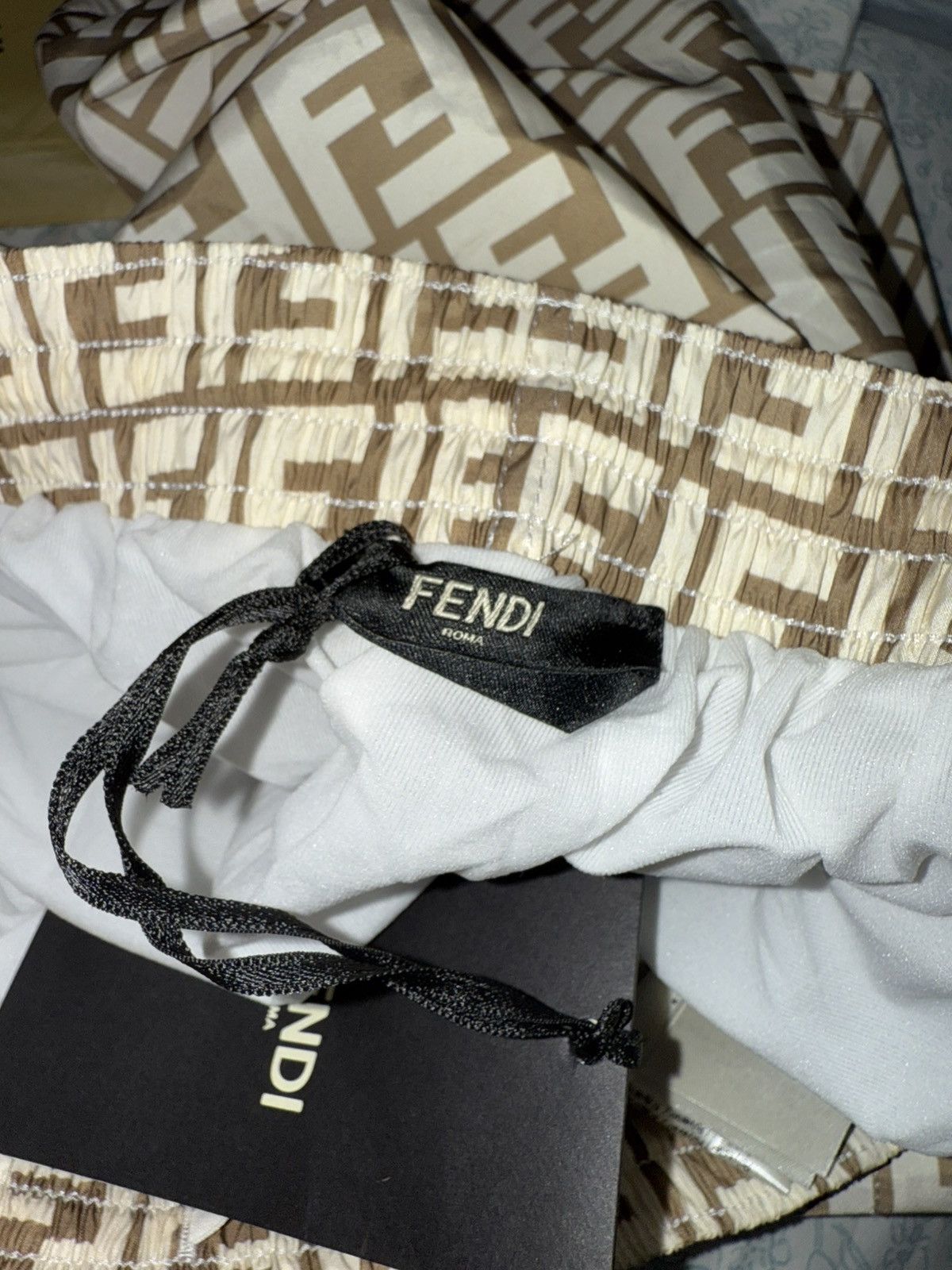 Fendi Fendi logo swim shorts MEDIUM Size US 32 / EU 48 - 9 Thumbnail