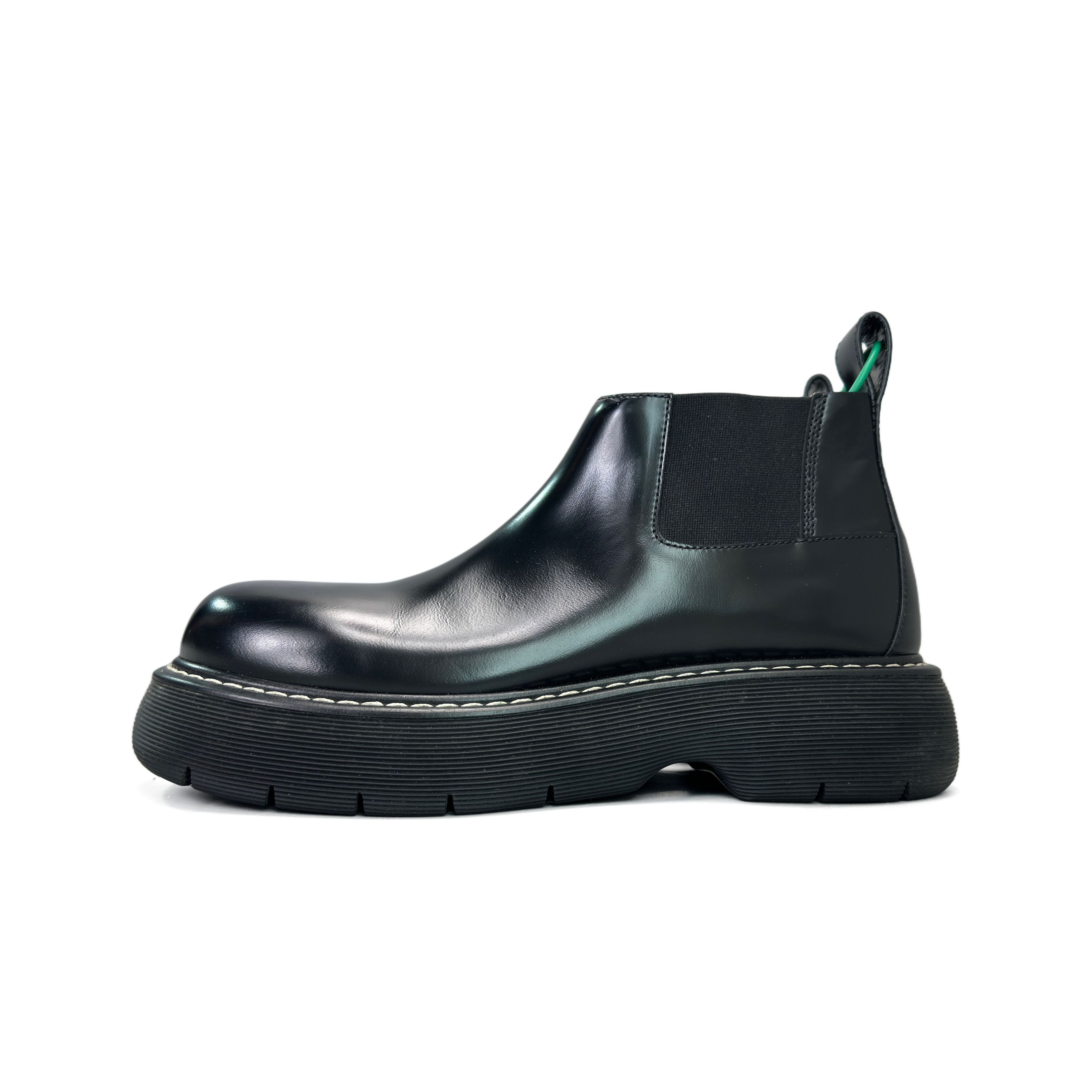 Bottega Veneta Bottega Veneta Black Leather Bounce Chelsea Boots Size 11 Size US 11 / EU 44 - 1 Thumbnail