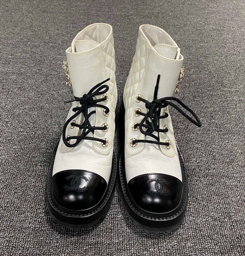 Chanel Black and White Chanel Martin Boots -2505 Size US 6 / IT 36 - 4 Thumbnail