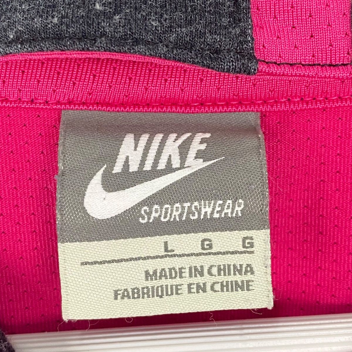 Other Vintage Nike Valour Cotton Full Zip Hoodie Pink/Black Size US L / EU 52-54 / 3 - 4 Thumbnail