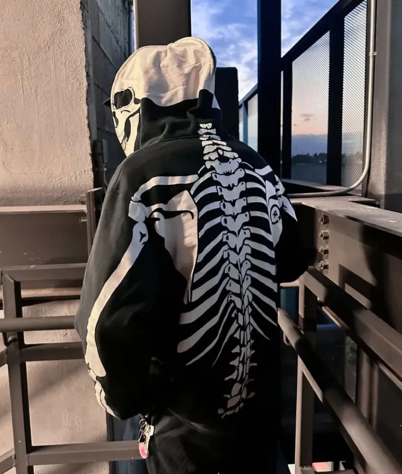 LRG × Vintage Rare LRG Dead Serious Skeleton Ziphoodie Glow In The Dark Size US XL / EU 56 / 4 - 18 Thumbnail