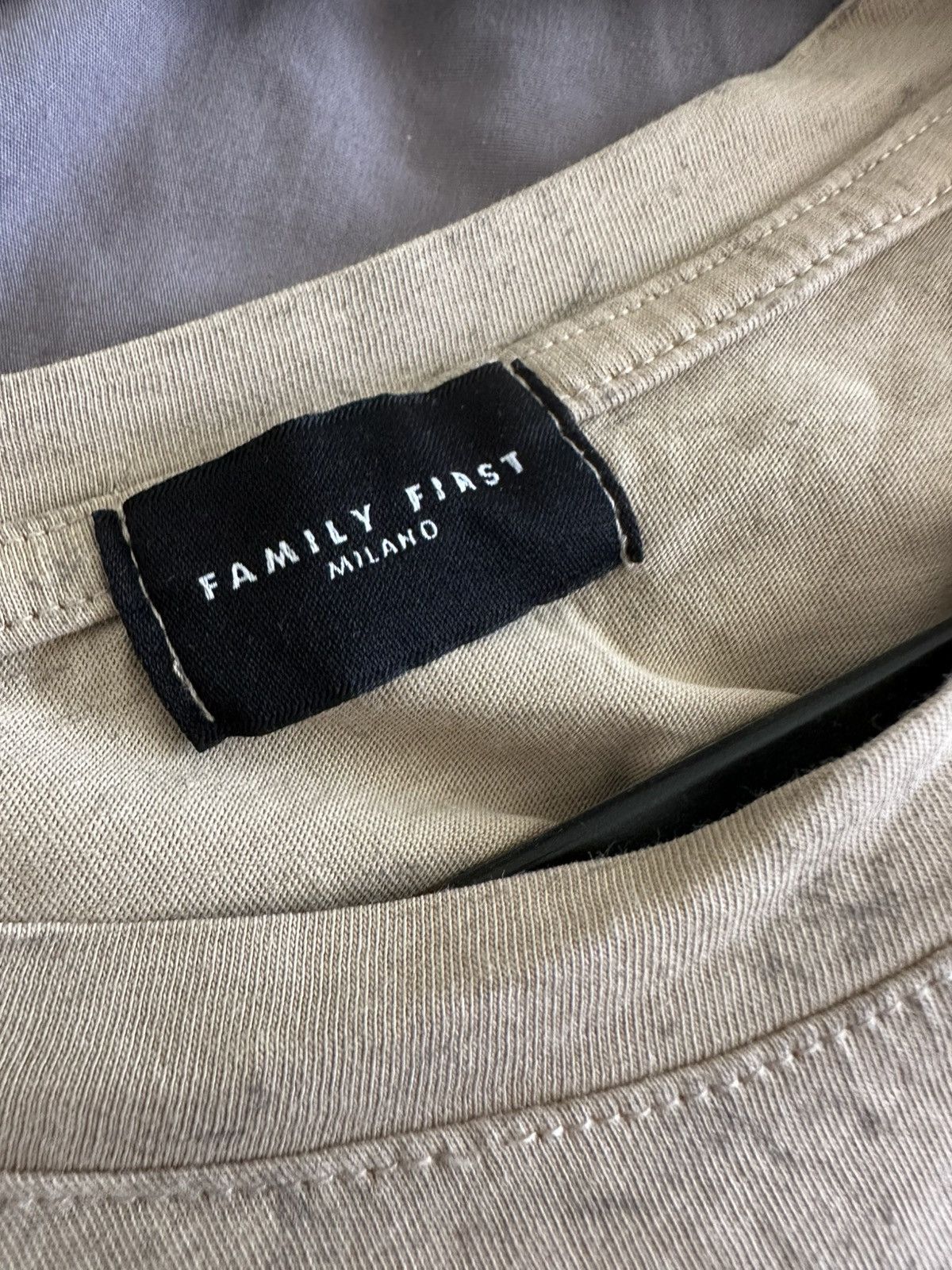 Other Family First crew neck logo t-shirt Size US M / EU 48-50 / 2 - 3 Thumbnail