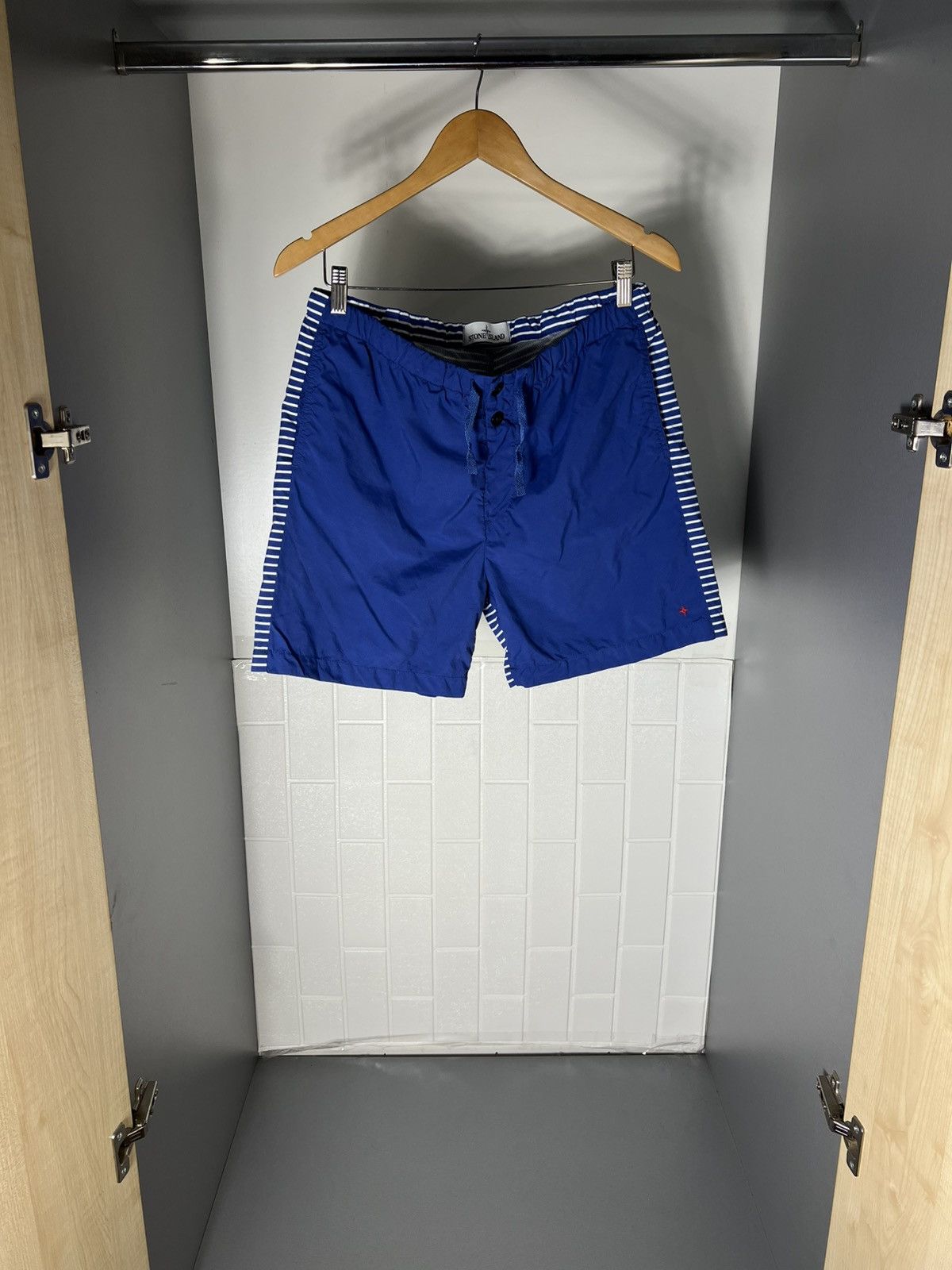 Stone Island STONE ISLAND MARINA SHORTS Size US 32 / EU 48 - 8 Thumbnail