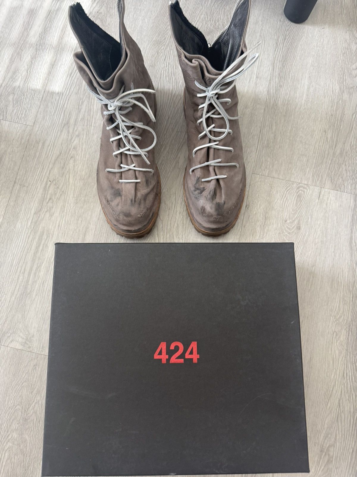 424 424 laced up marathon boot nabuk dusty nude Size US 11 / EU 44 - 8 Thumbnail