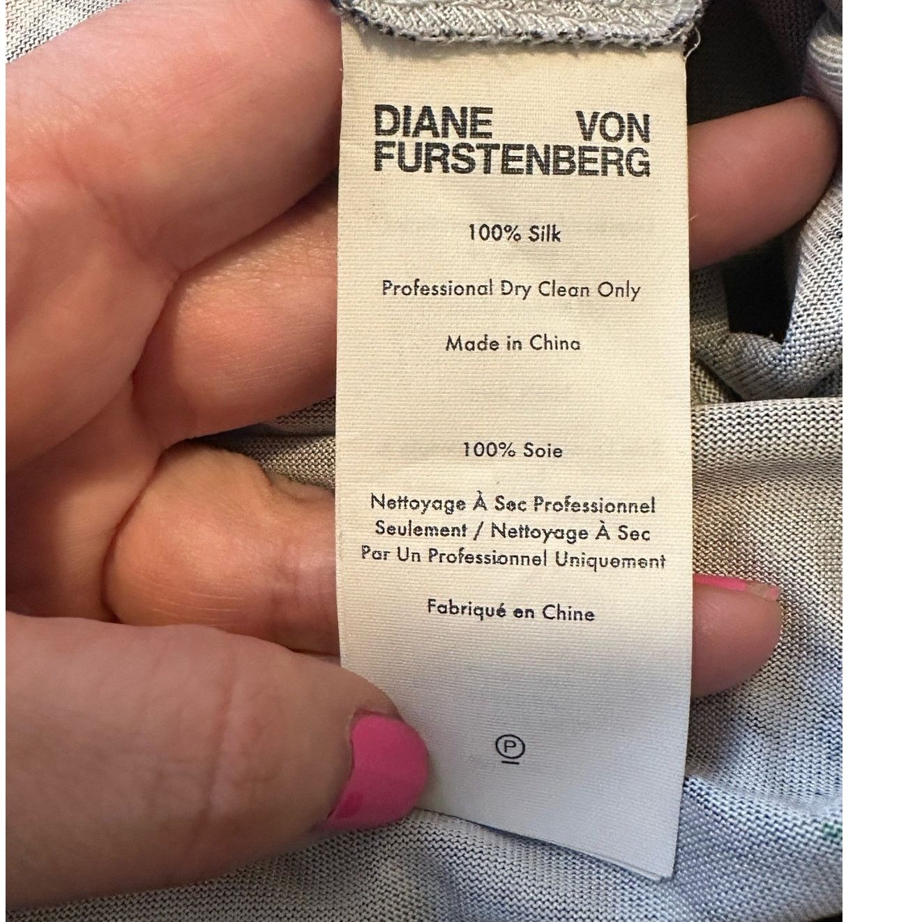 Diane von Furstenberg Diane Von Furstenberg floral sheath midi silk dress size XS Size XS / US 0-2 / IT 36-38 - 4 Thumbnail