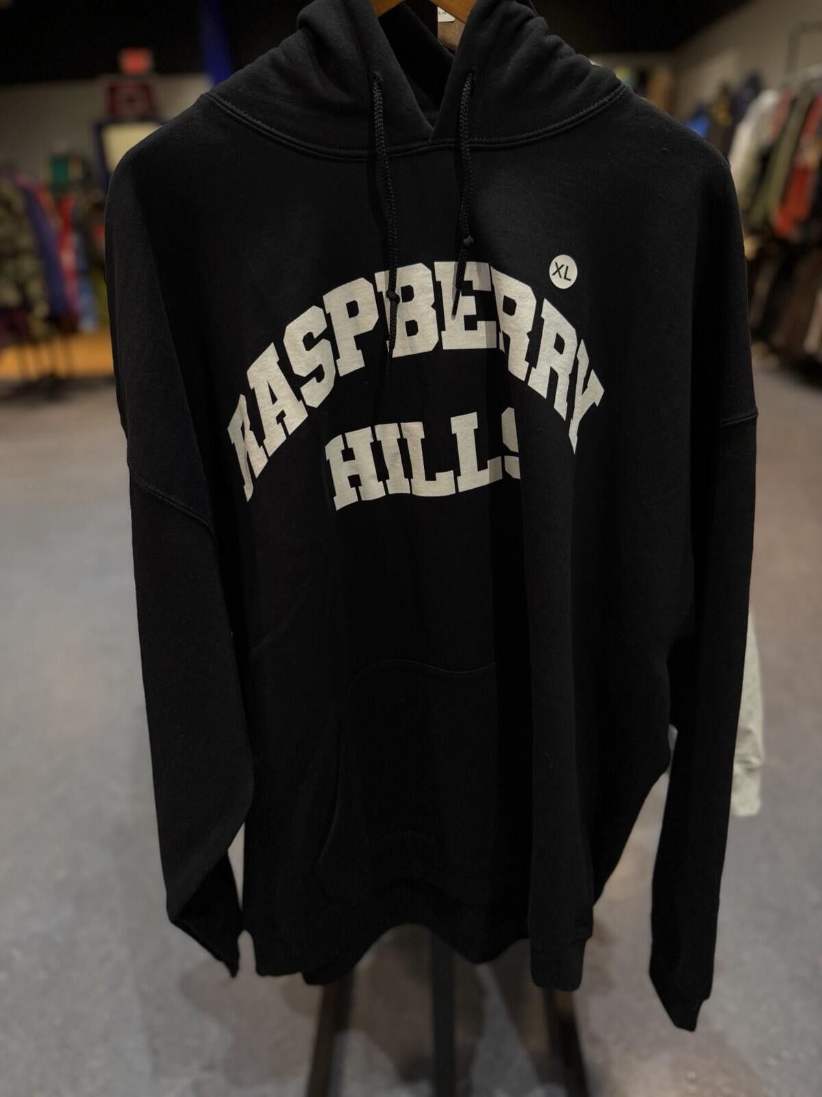Other Raspberry Hills Black Cotton Fleece Pullover Hoodie XL Size US XL / EU 56 / 4 - 1 Thumbnail