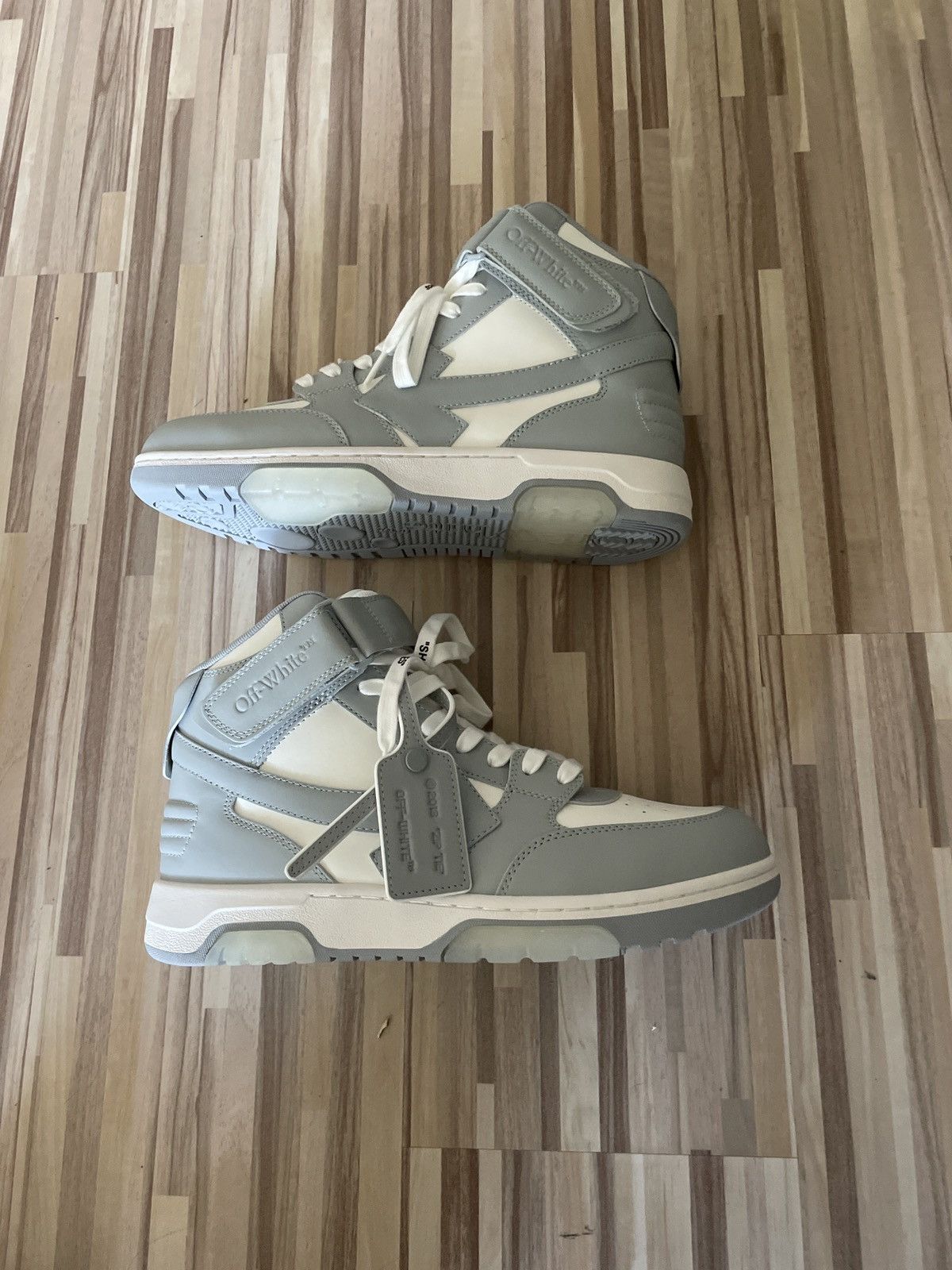Off-White Off-White “Out of Office” High-Top Size US 9 / EU 42 - 2 Thumbnail