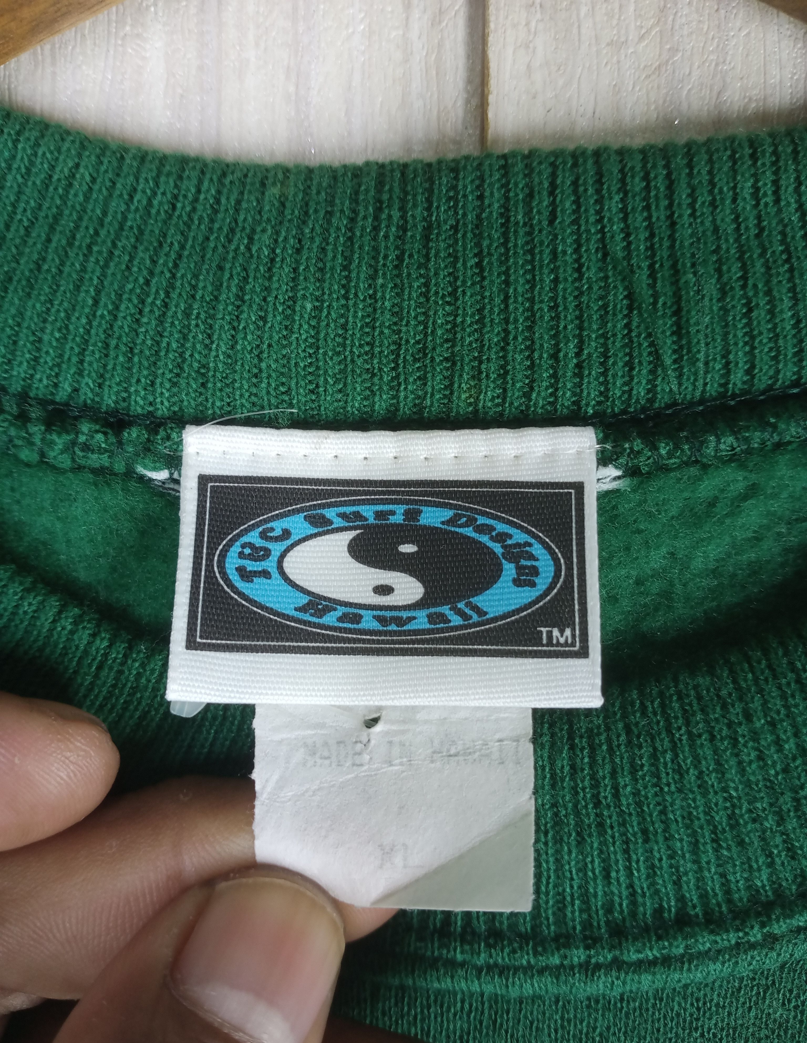 Ron Jon Surf Shop Rare Vintage 90s T&C Surf Hawaii Crewneck Sweatshirt Size US XL / EU 56 / 4 - 8 Thumbnail