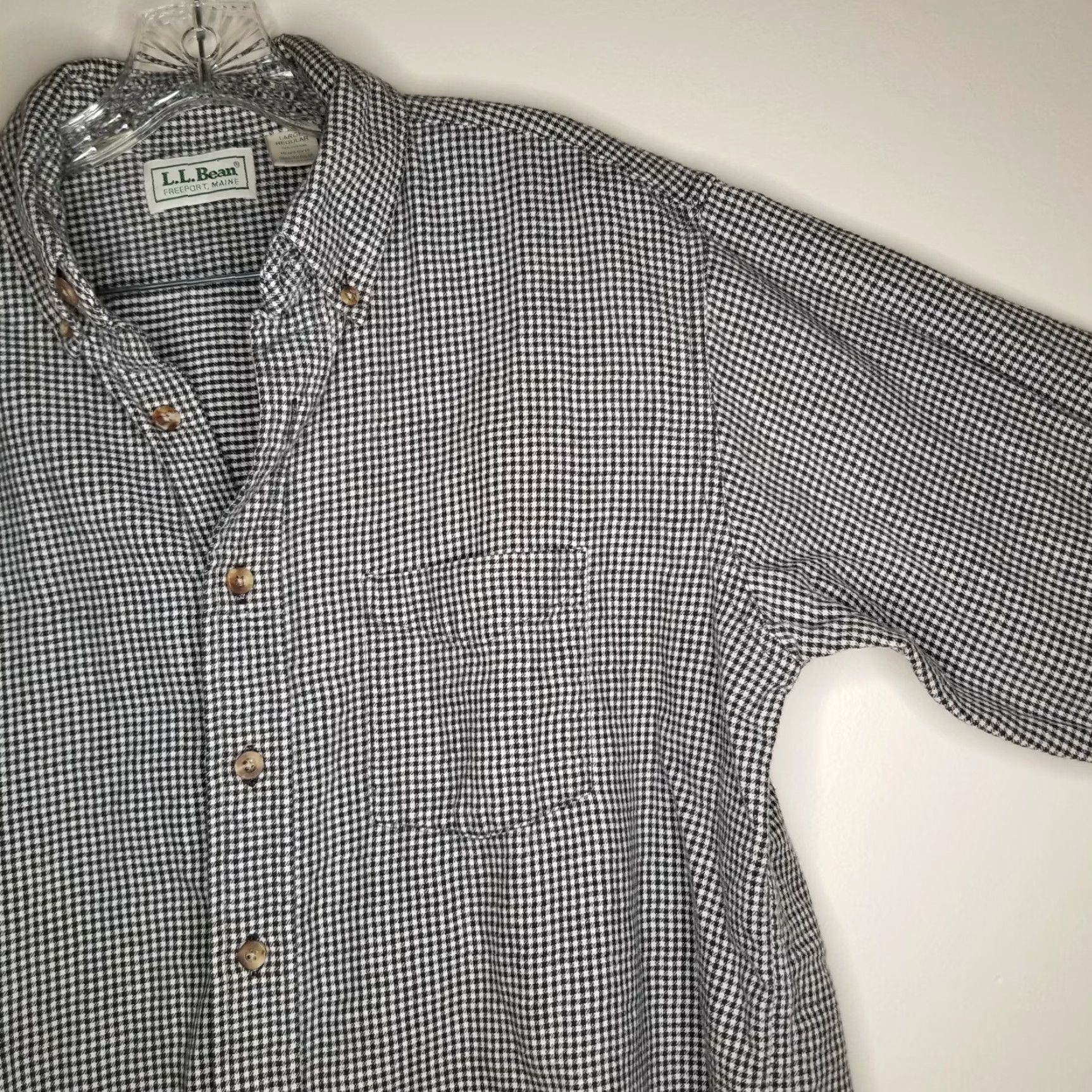Vintage VINTAGE LL Bean Men's Long Sleeve Shirt Large Black White Button-Up Men's Clothing Size US L / EU 52-54 / 3 - 2 Thumbnail