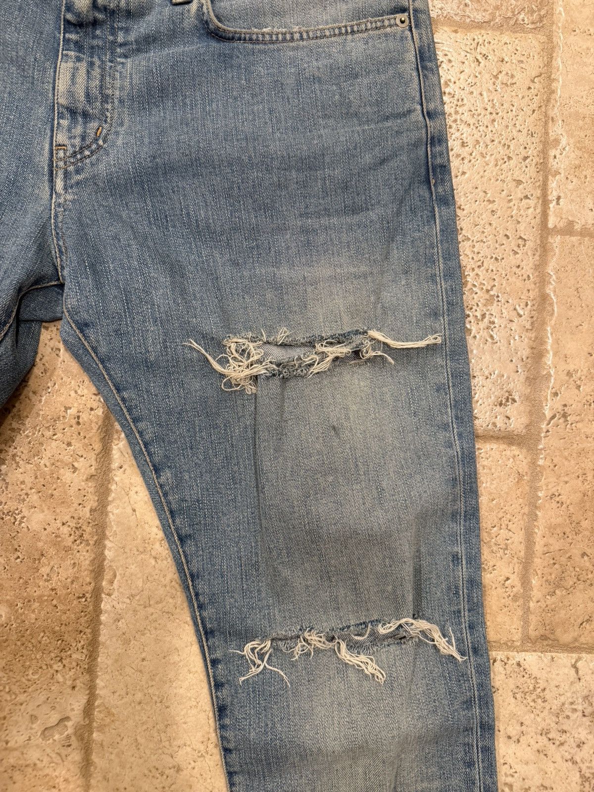 Saint Laurent Paris Saint Laurent x Hedi FW14 Knee Cut Slit Blue Wash D02 Denim Size US 34 / EU 50 - 6 Thumbnail