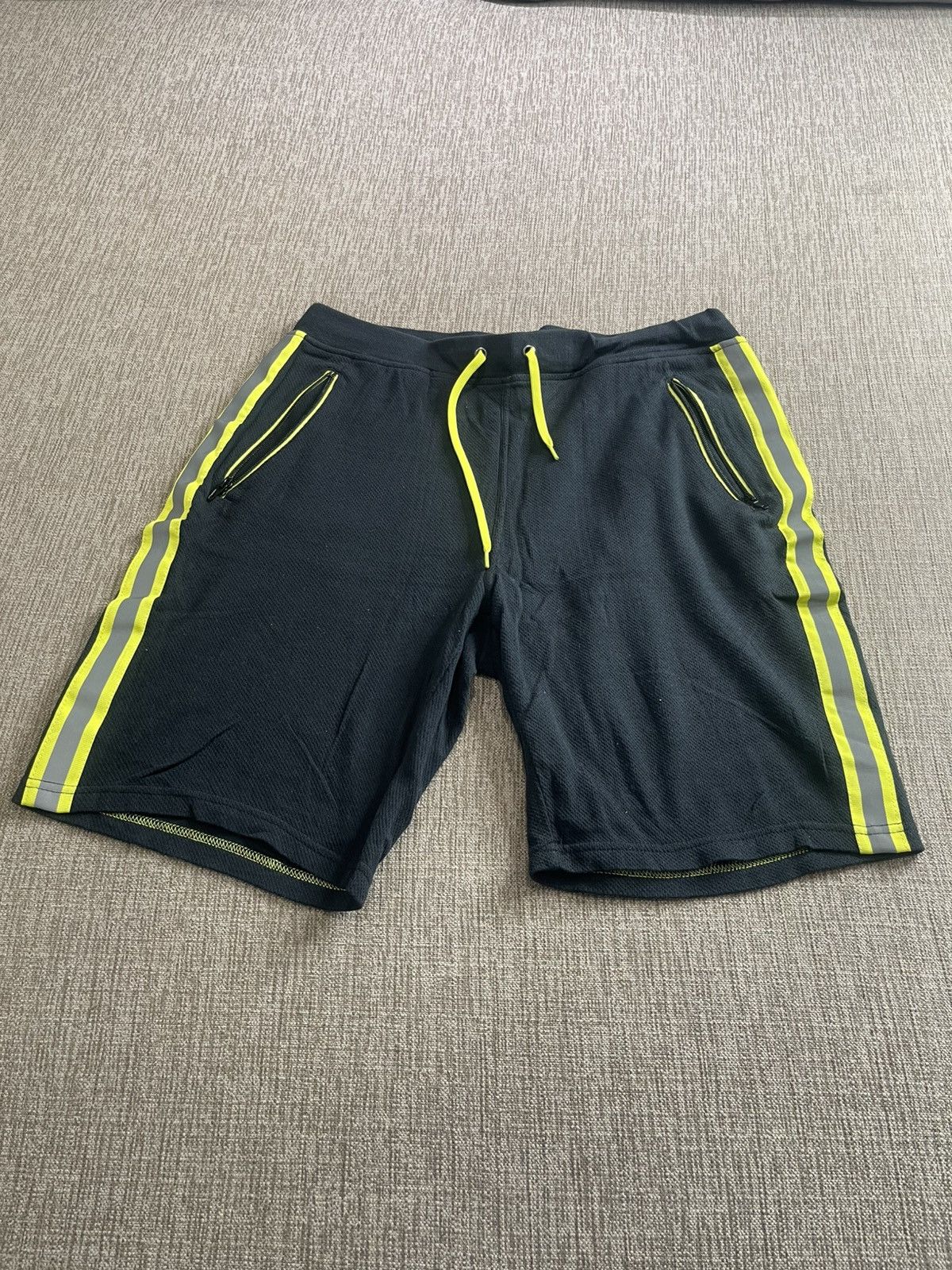 Ninth Hall Ninth Hall Shorts Size US 34 / EU 50 - 1 Thumbnail