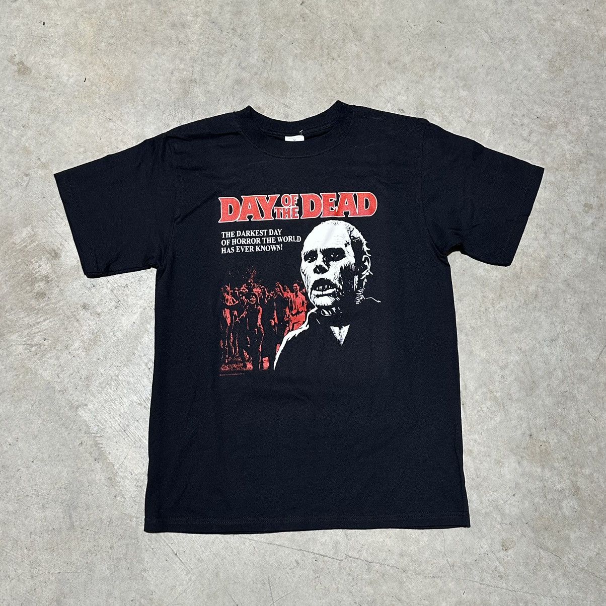 Anvil Vintage Y2K 2005 Day of the Dead Horror MovieTee Size US M / EU 48-50 / 2 - 1 Thumbnail