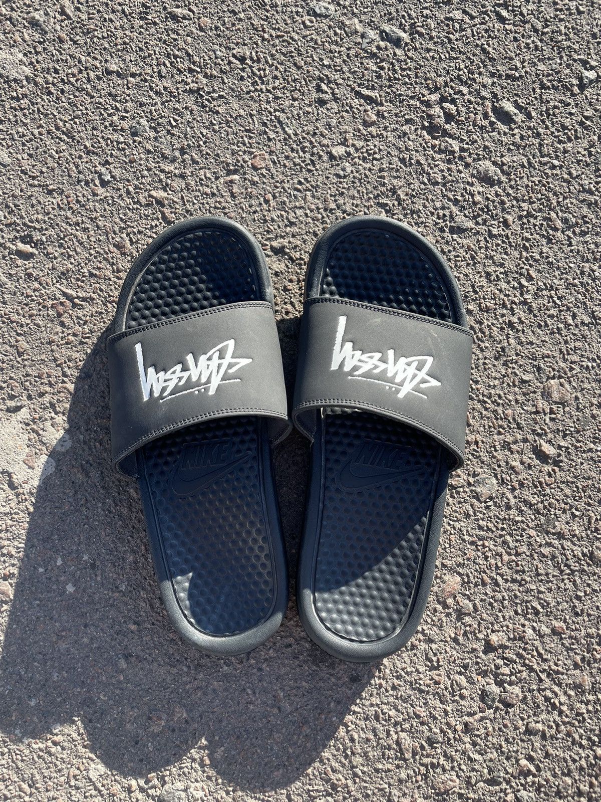 Nike × Stussy Nike Stussy Benassi Flip Flops Size US 8 / EU 41 - 2 Thumbnail