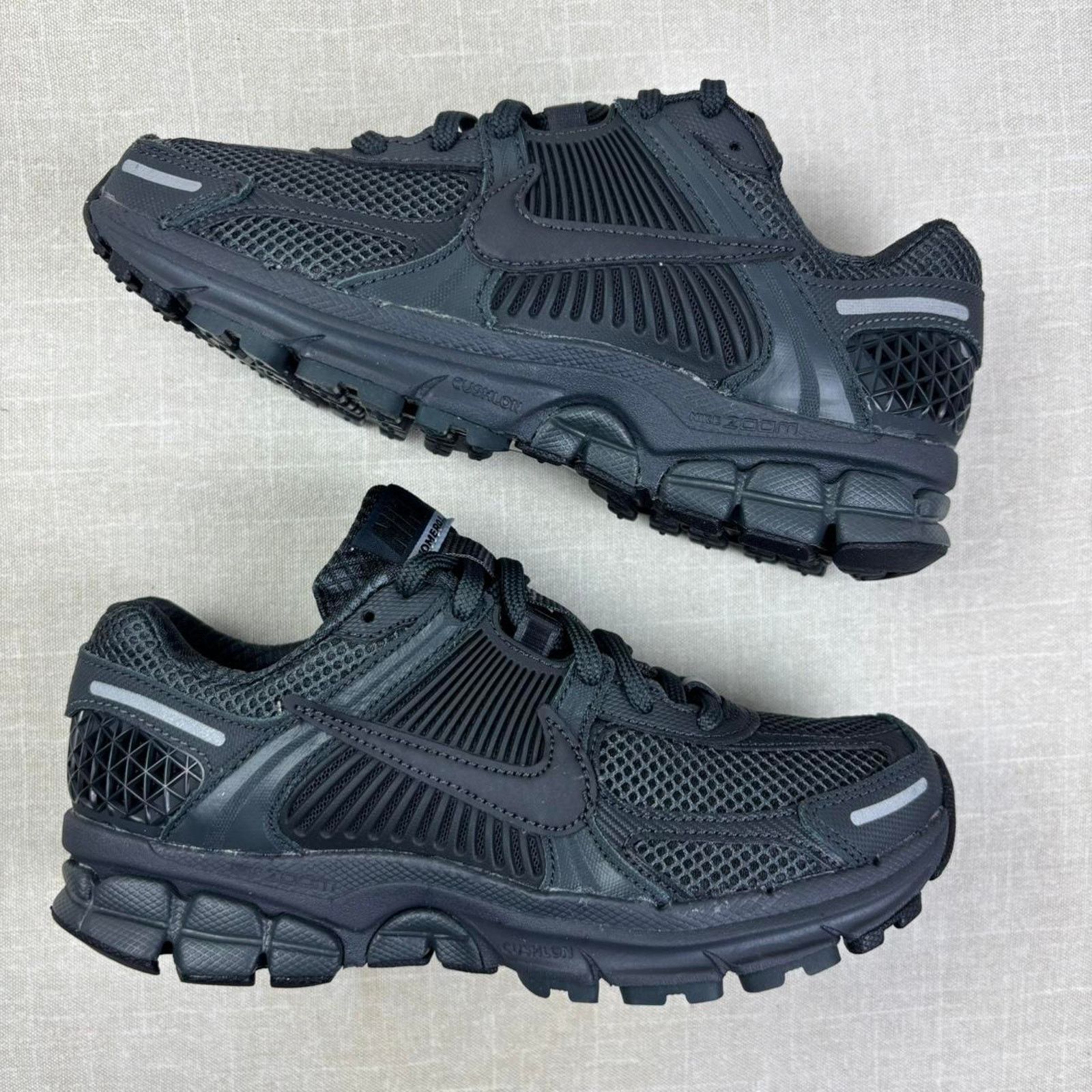 Nike 📞 2019 Nike Vomero 5 “Anthracite” 5.5W Size US 5.5 / IT 35.5 - 2 Thumbnail