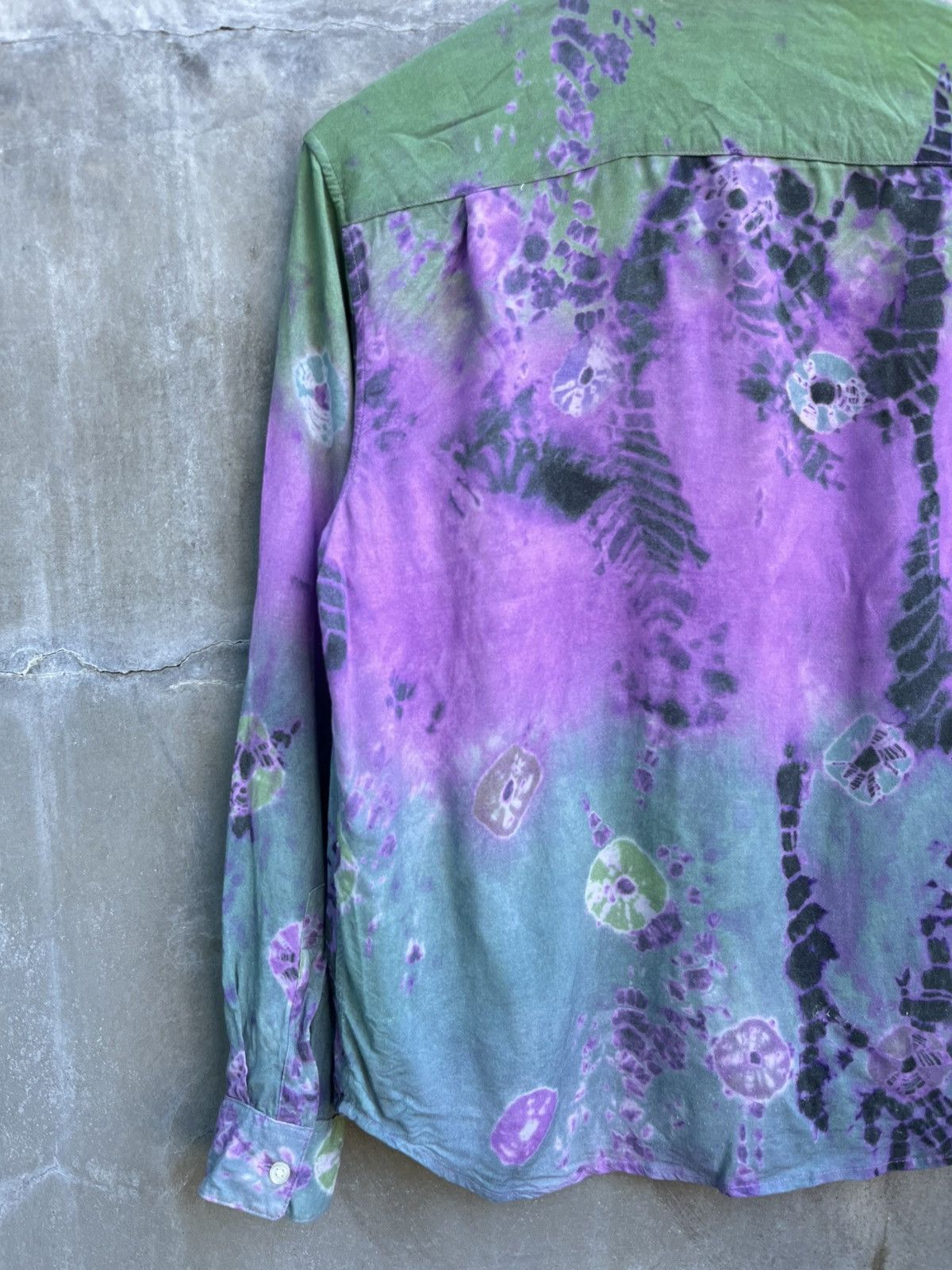 Supreme FW19 Batik Print Rayon Shirt Size US S / EU 44-46 / 1 - 6 Thumbnail