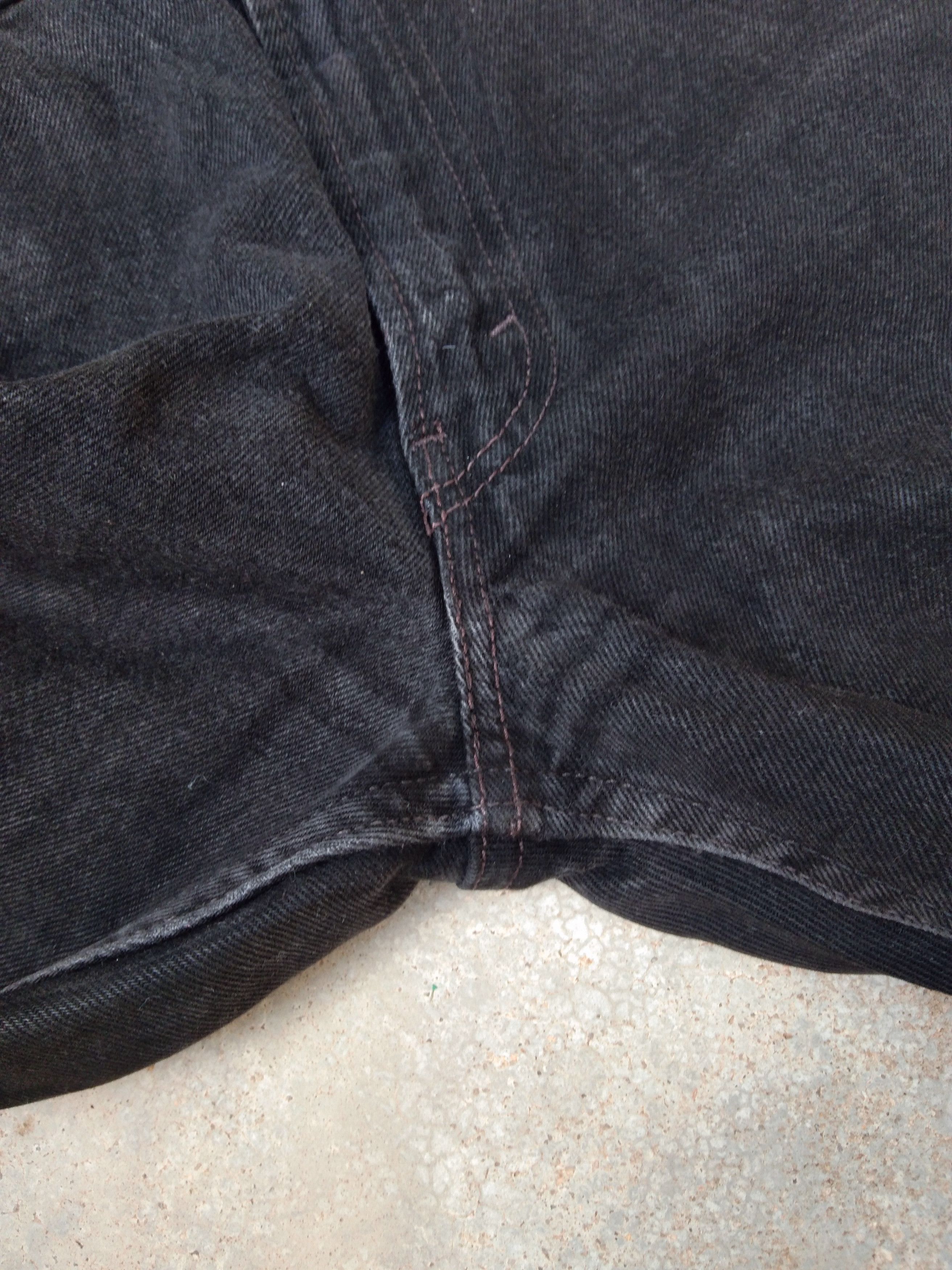 Levi's Vintage Levi's Jeans 550 Relaxed Black Denim 36x31 Size US 36 / EU 52 - 5 Thumbnail