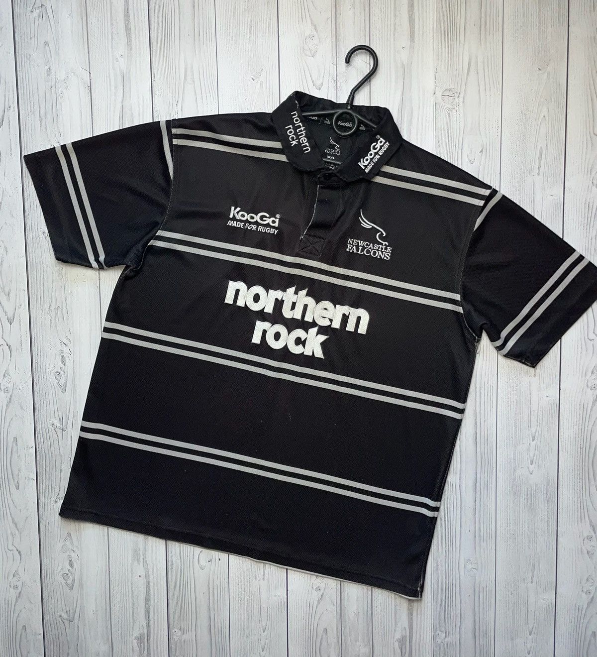 Vintage Vintage New Castle Falcons rugby jersey size XL rare black Size US XL / EU 56 / 4 - 1 Thumbnail