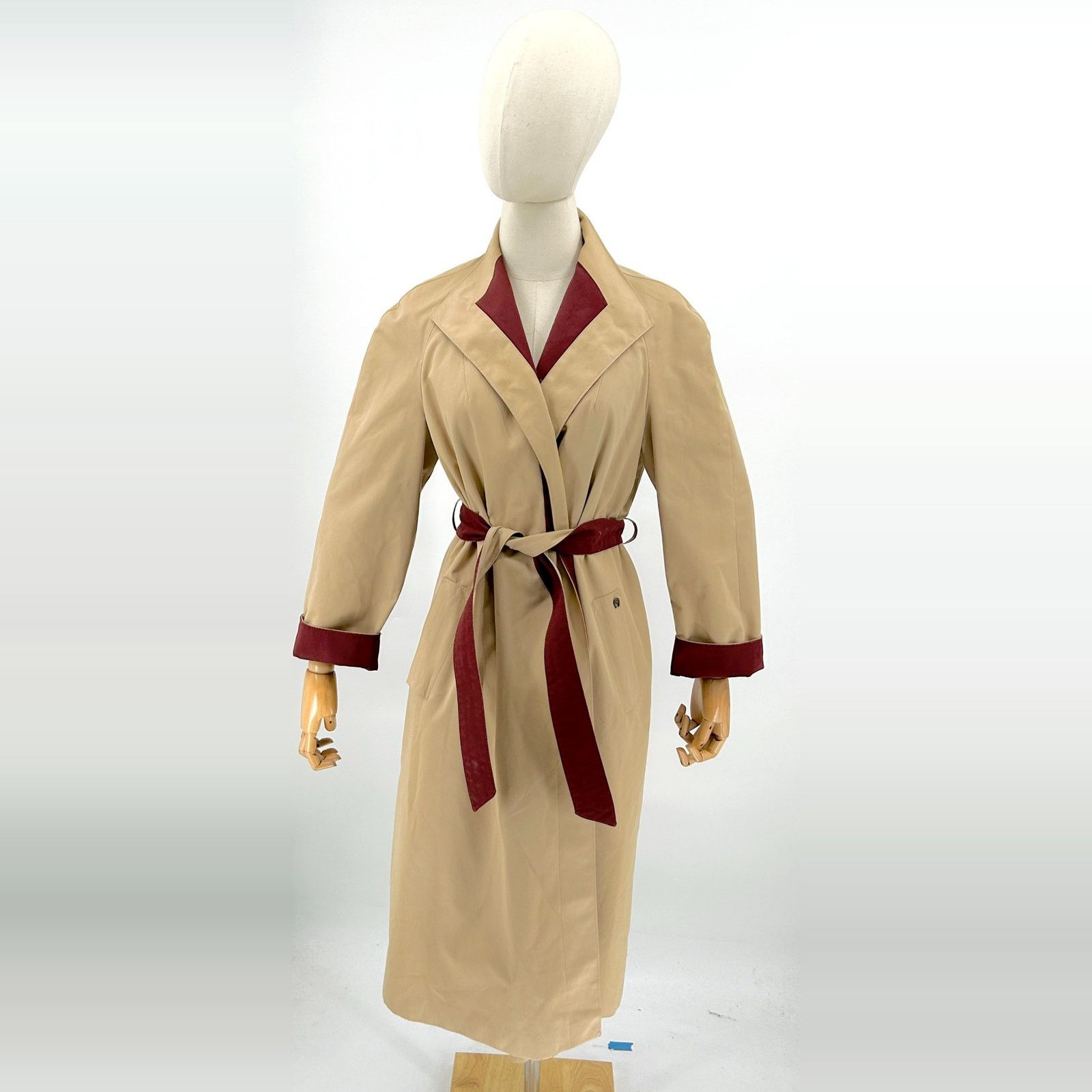 Etienne Aigner Vintage 80s Tan Maroon Reversible Belted Trench Coat Size M / US 6-8 / IT 42-44 - 1 Thumbnail