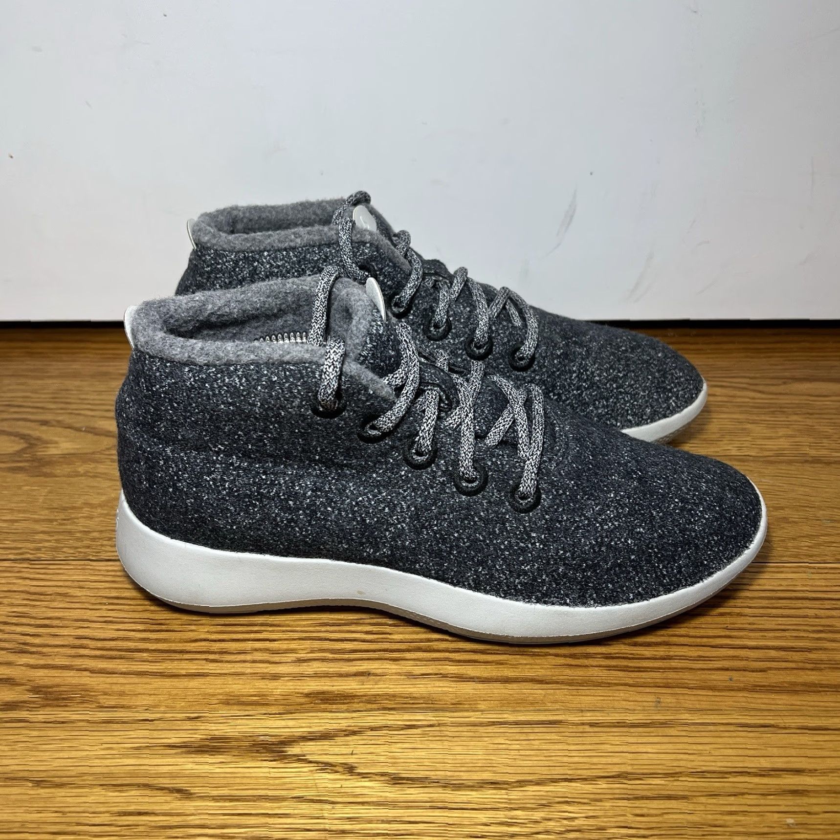 Allbirds Allbirds Wool Runners High Top Running Shoes Women’s Size 10 Gray Athletic Sneakers Breathable Comfort Size L / US 10 / IT 46 - 5 Thumbnail