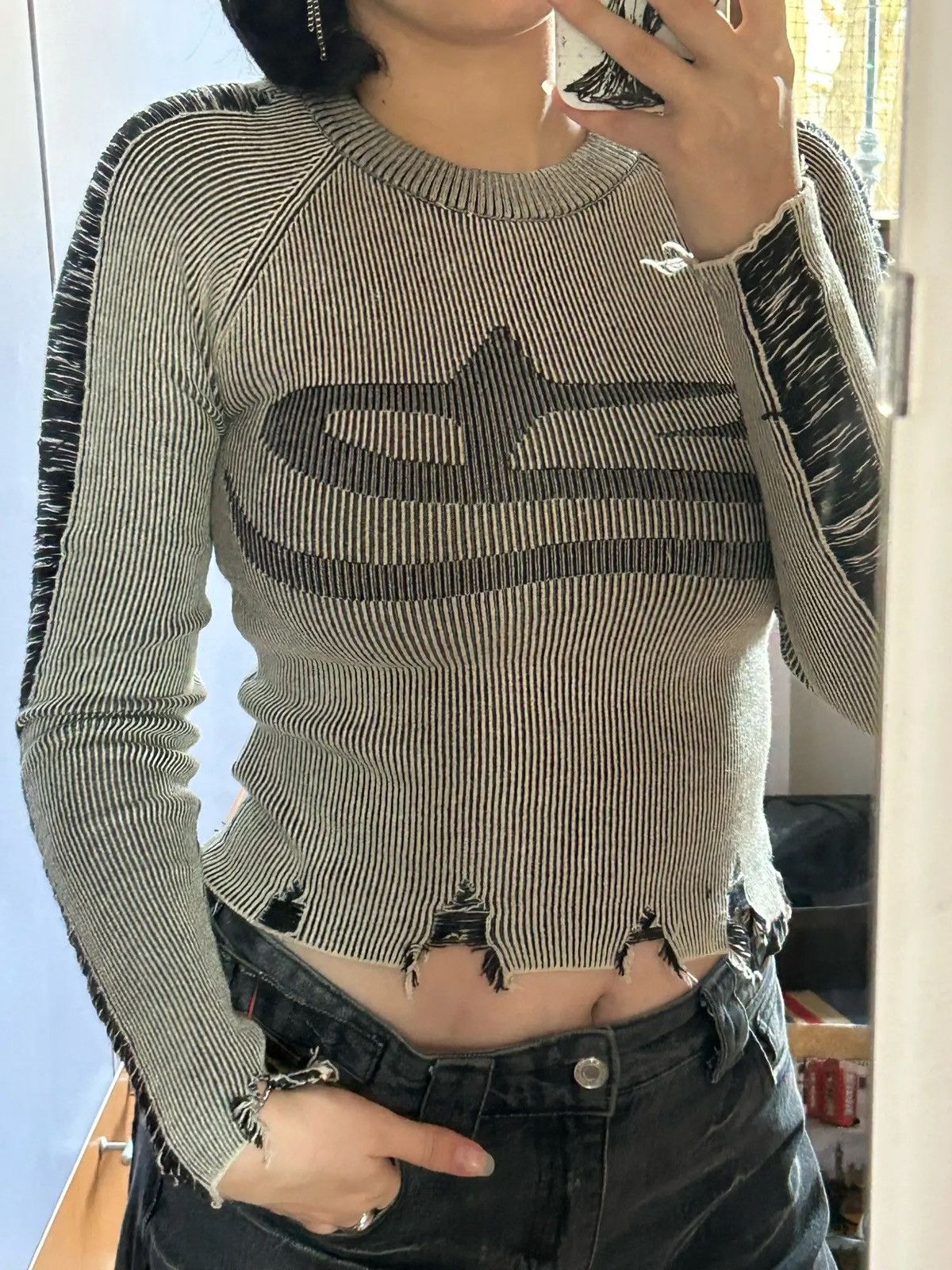 Japanese Brand Women Long Sleeve Jumpers Ripped Vintage Sweater Size S / US 4 / IT 40 - 8 Thumbnail