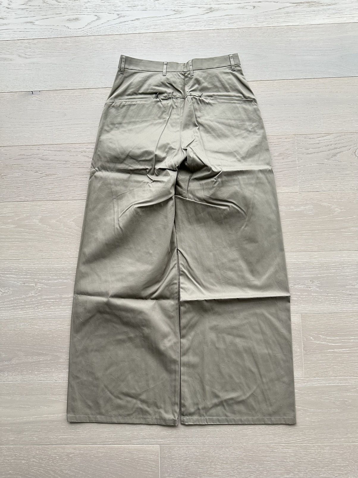 パンツ vuja de ISAAC TECH CHINO PANTS IN TAN ISAAC TECH CHINO PANTS IN TAN | Why are you here?