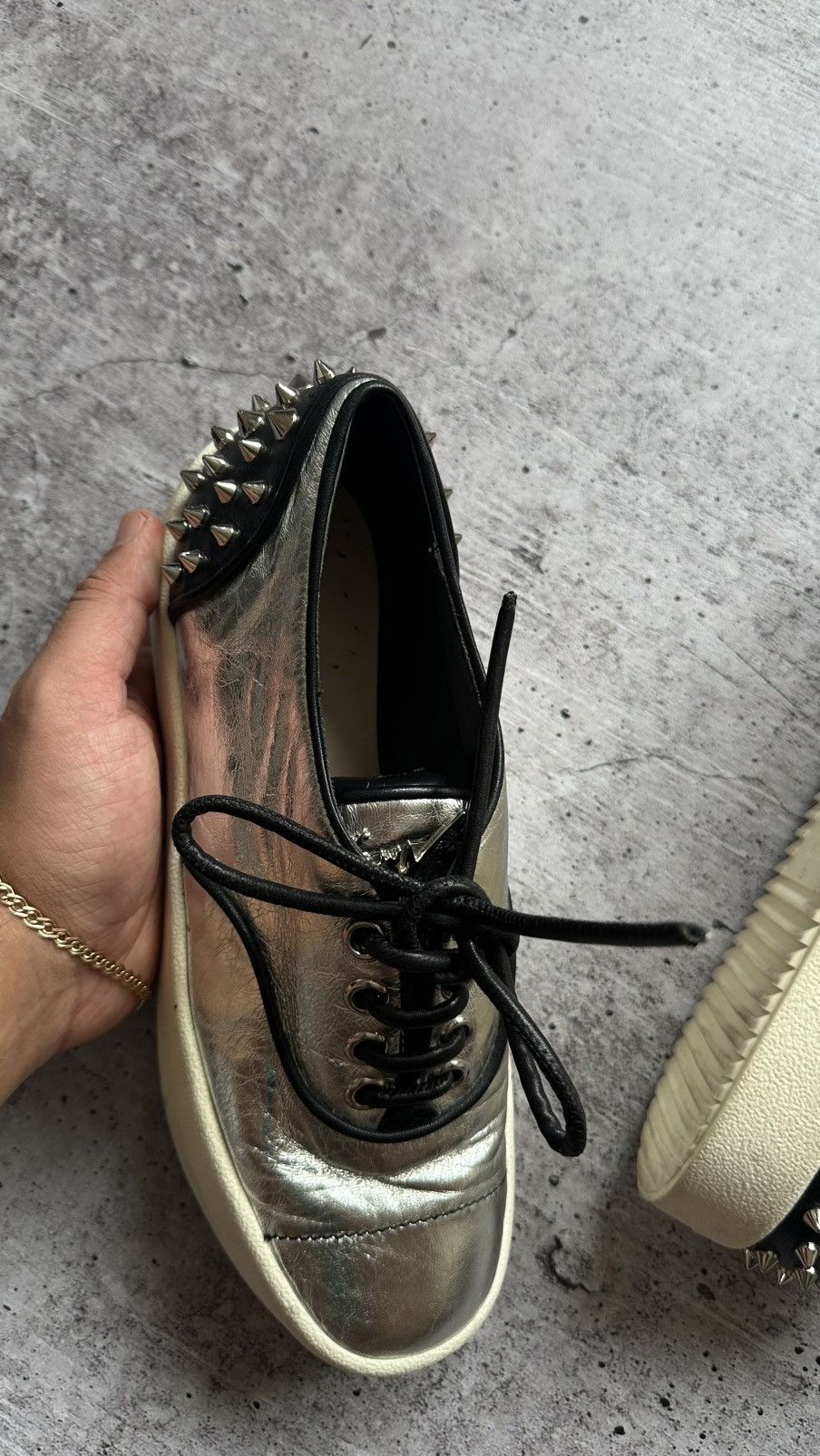 Giuseppe Zanotti Women's Giuseppe Zanotti Silver Leather Trainers Size US 9 / IT 39 - 10 Thumbnail