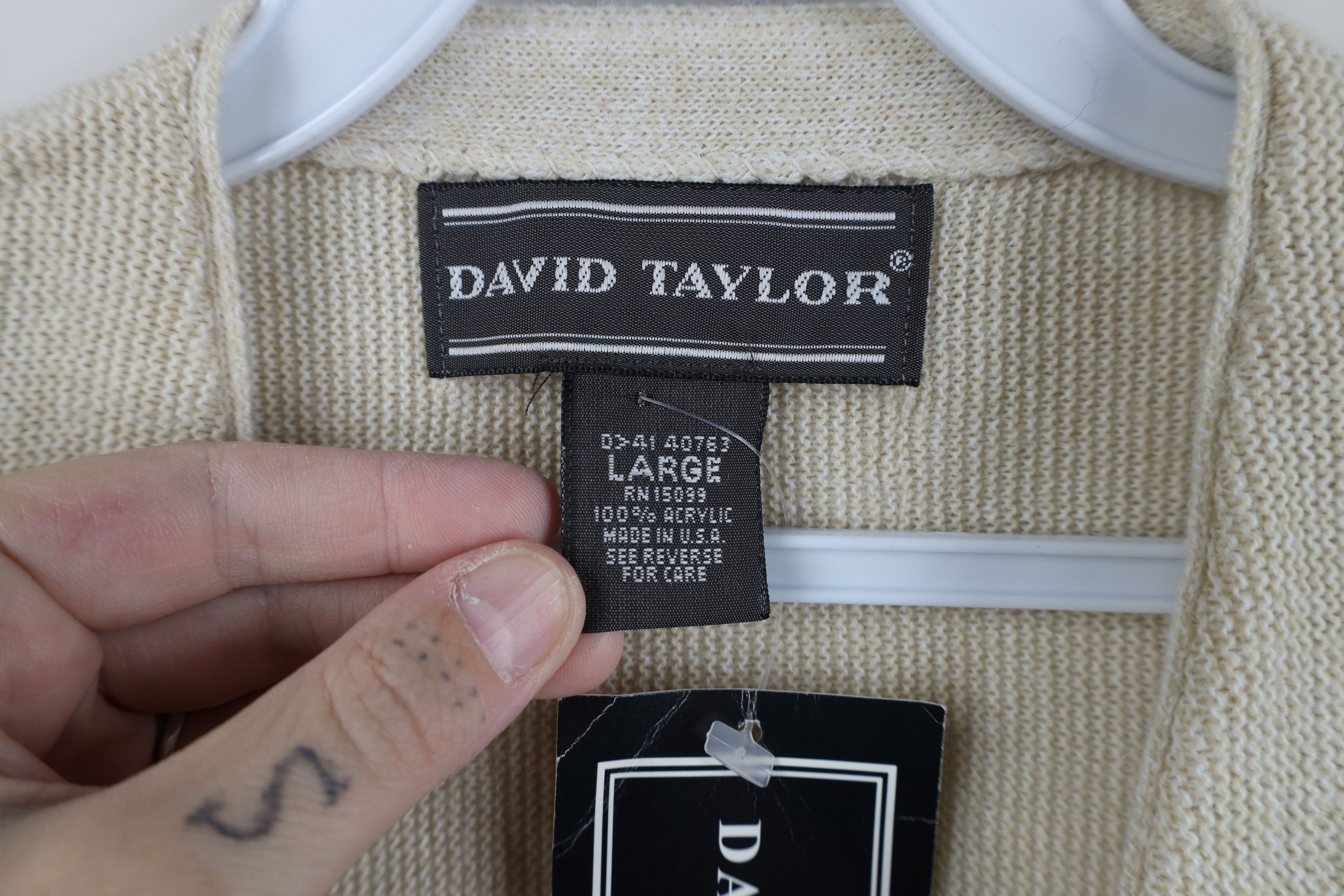 Vintage Deadstock Vintage 90s Streetwear Cardigan Sweater Beige USA Size US L / EU 52-54 / 3 - 9 Thumbnail
