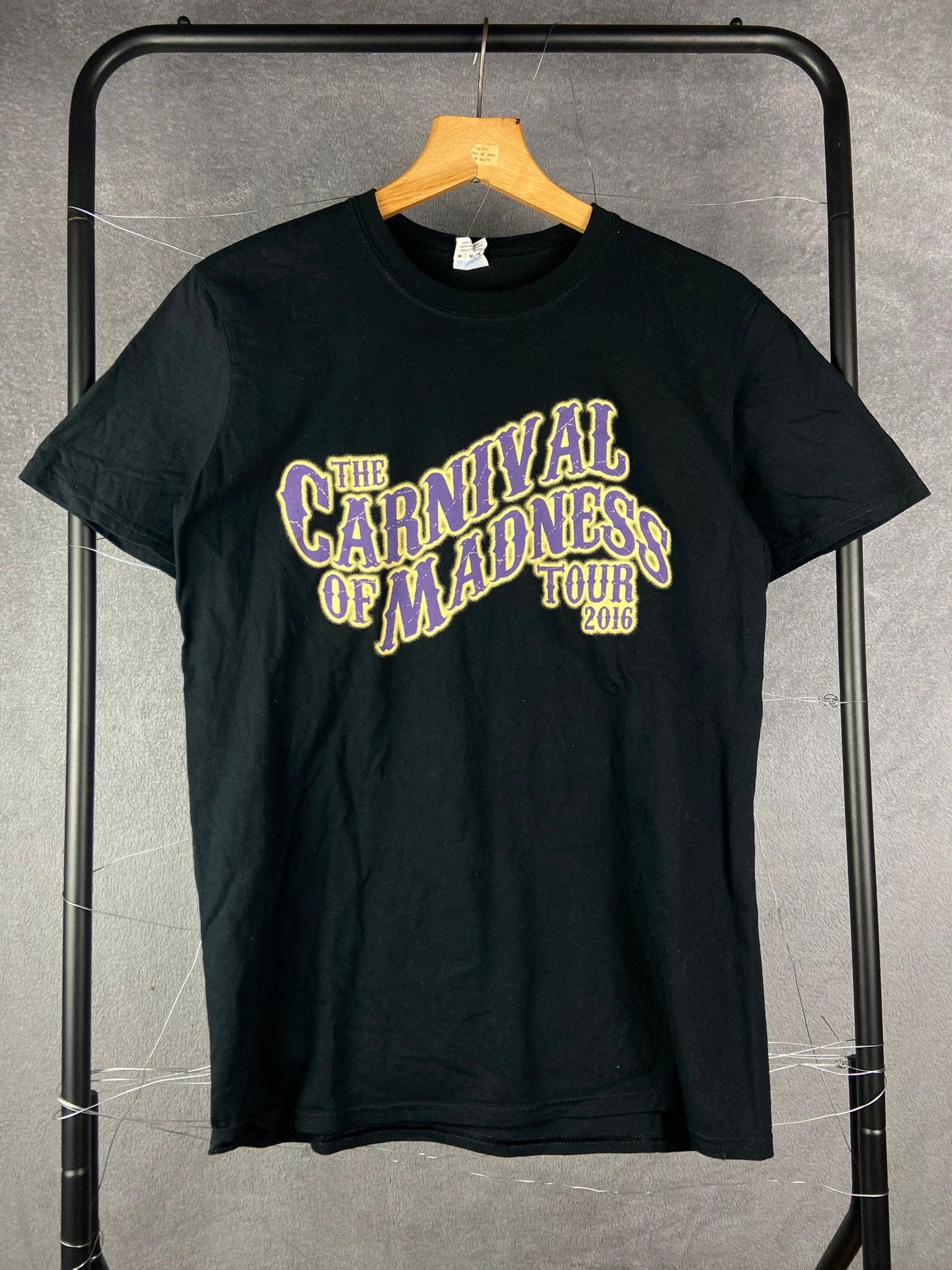 Gildan Gildan Carnival of Madness Tour 2016 t-shirt M black Size US M / EU 48-50 / 2 - 1 Thumbnail