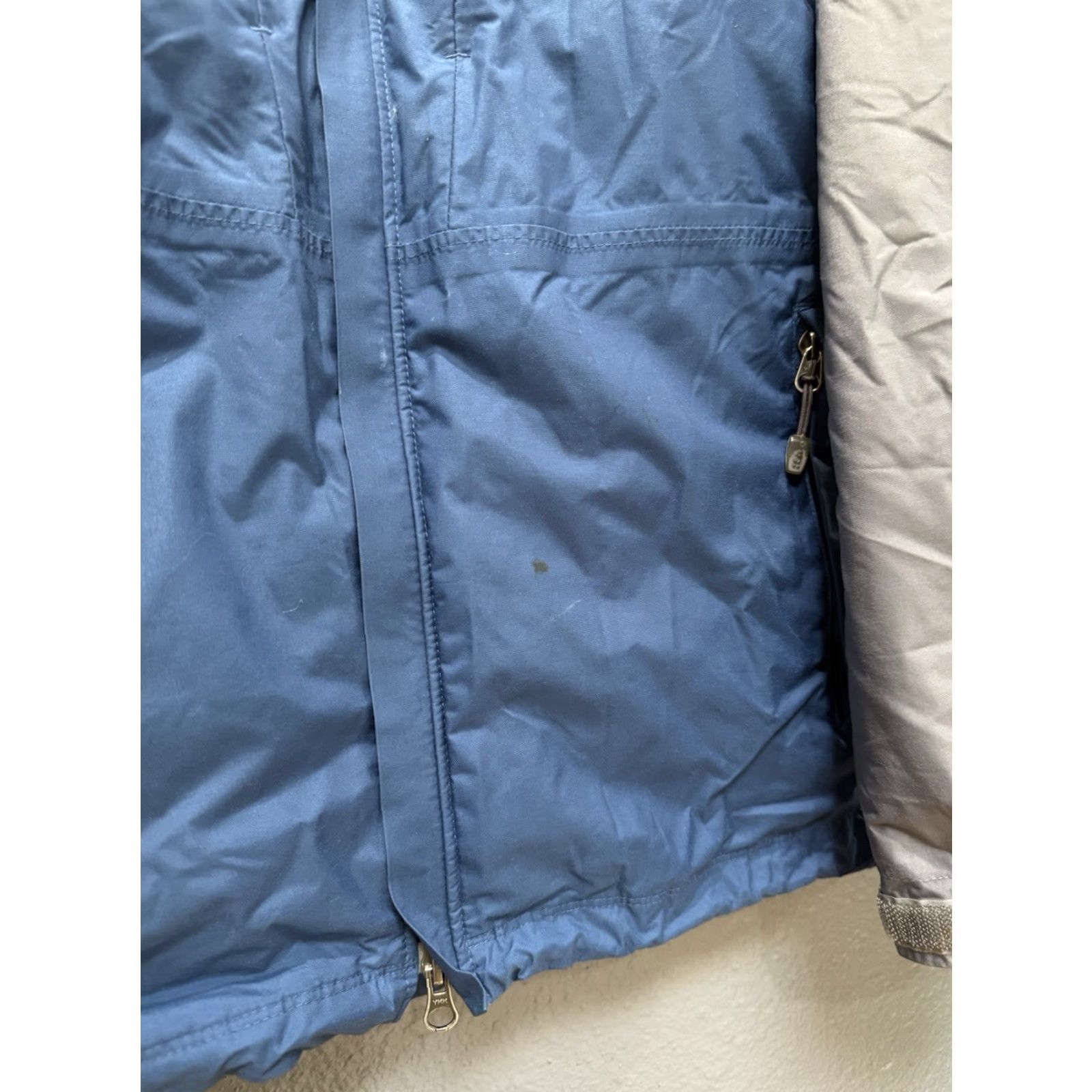 Nike VINTAGE Nike ACG Two Layer Puffer Jacket With Black Vest Liner Size L Men’s Size US L / EU 52-54 / 3 - 4 Thumbnail