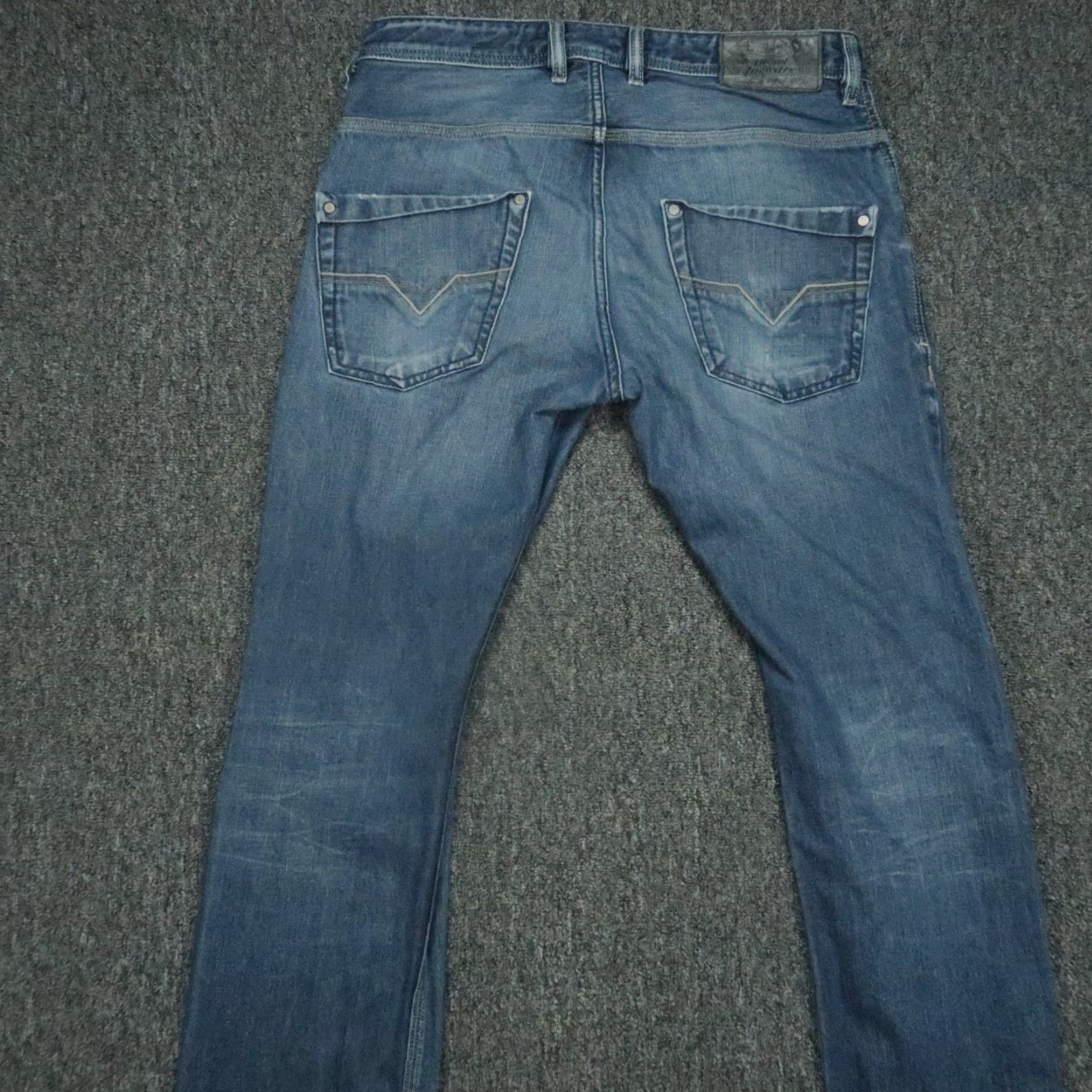 Diesel Diesel Jeans 31x32 Blue Krooley Slim Carrot 5 Pocket Whiskered Mens Size US 31 - 5 Thumbnail