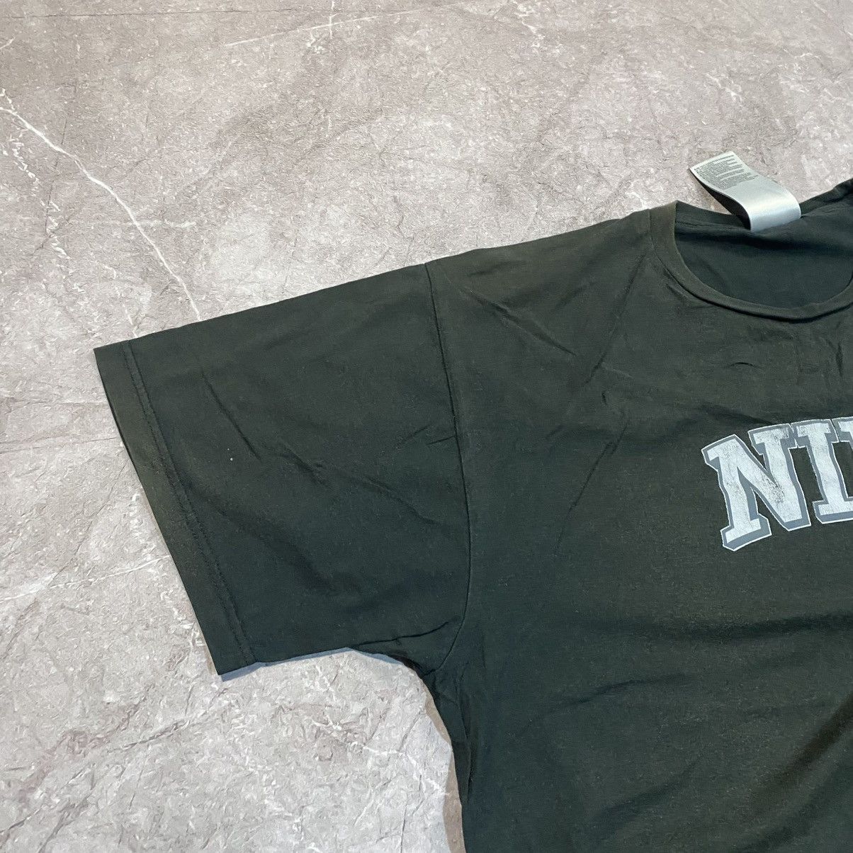 Nike × Vintage VINTAGE NIKE BIG LOGO TEE FADED USA 00s Size US L / EU 52-54 / 3 - 2 Thumbnail