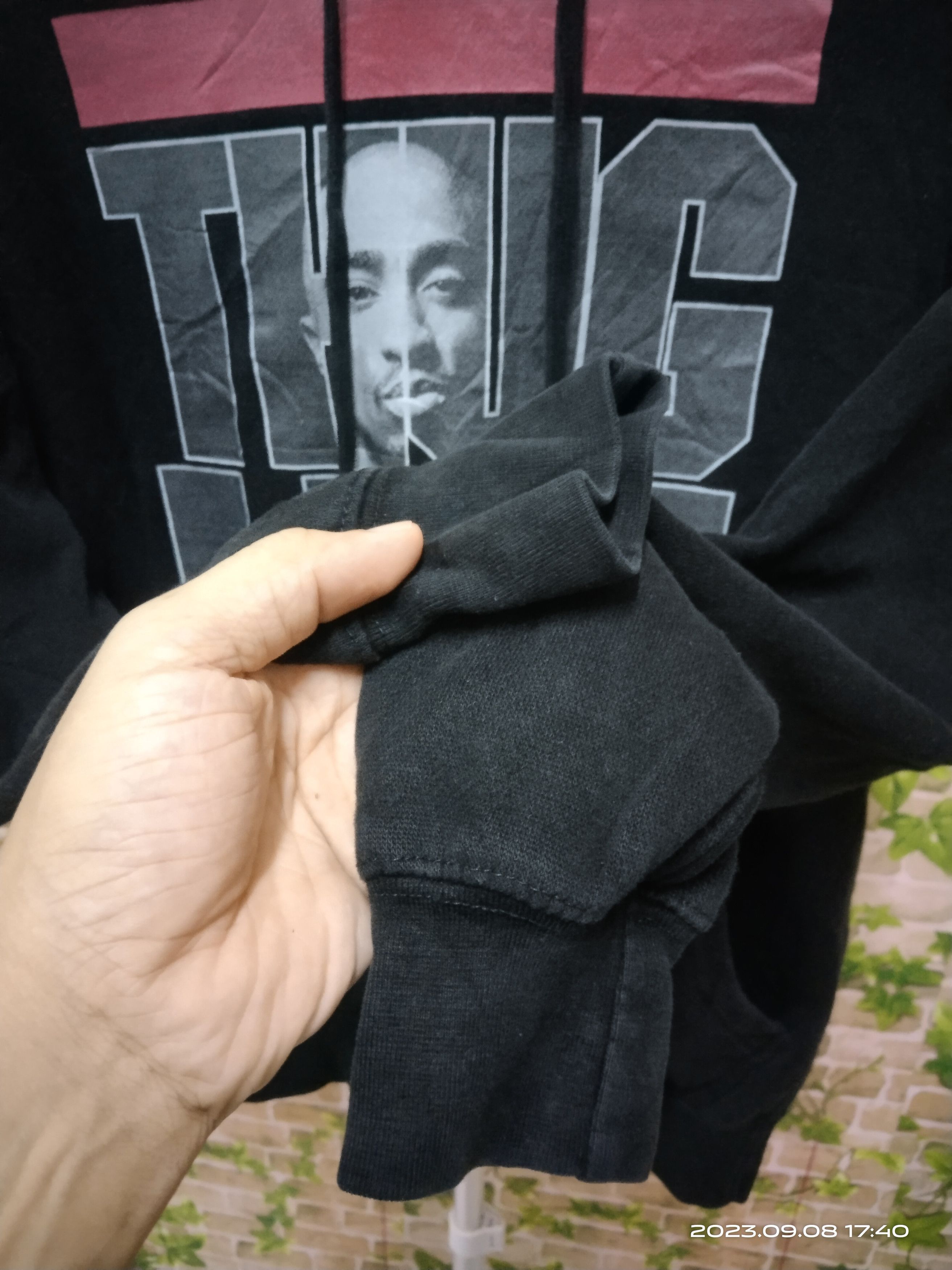 Rap Tees RAP TEES TUPAC LIFE HOODIE Size US M / EU 48-50 / 2 - 4 Thumbnail
