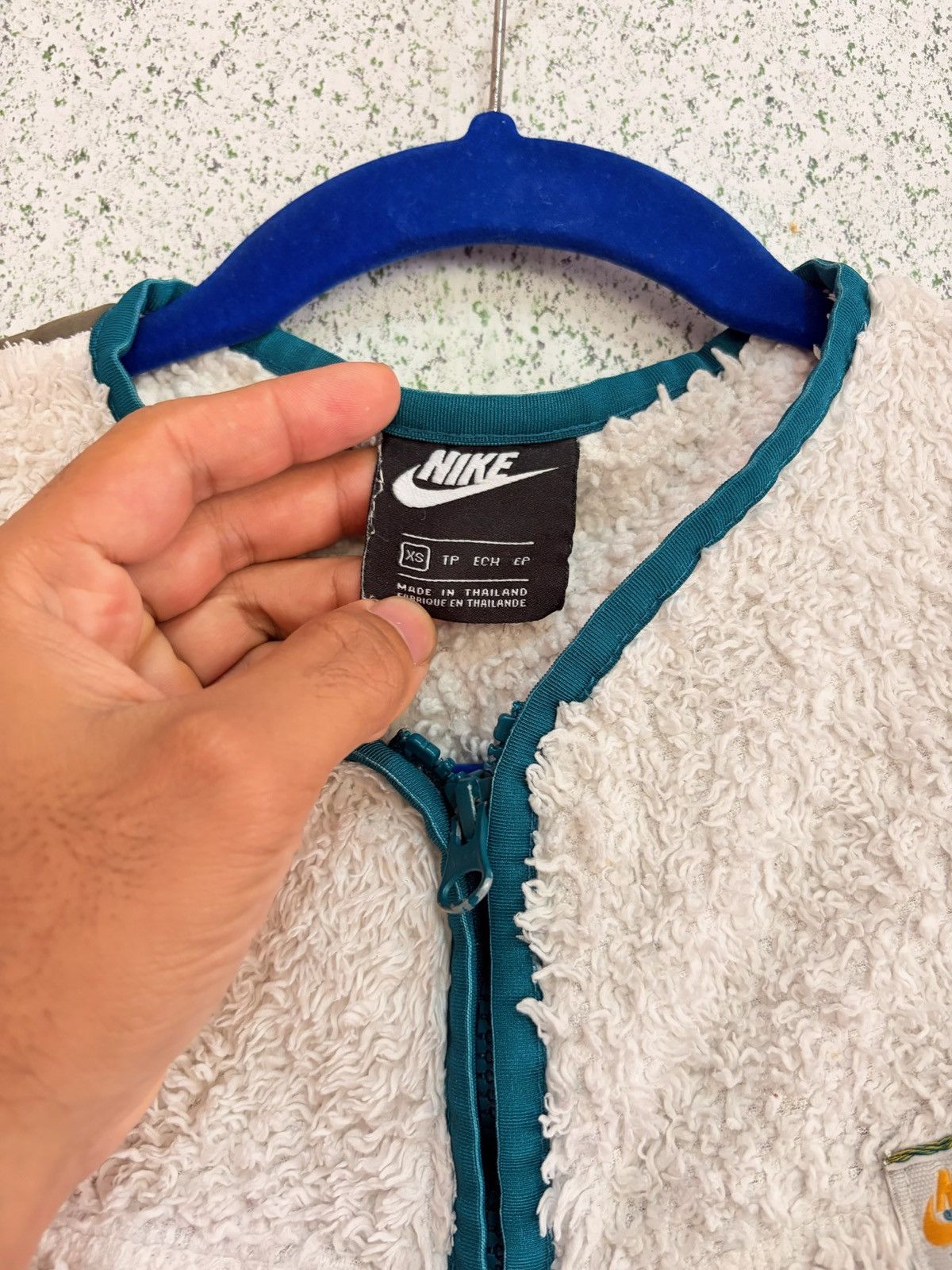 Nike Nike WILD Creme Tone Outdoor Fleece Jacket S41 for Women 🔥 Size XS / US 0-2 / IT 36-38 - 6 Thumbnail