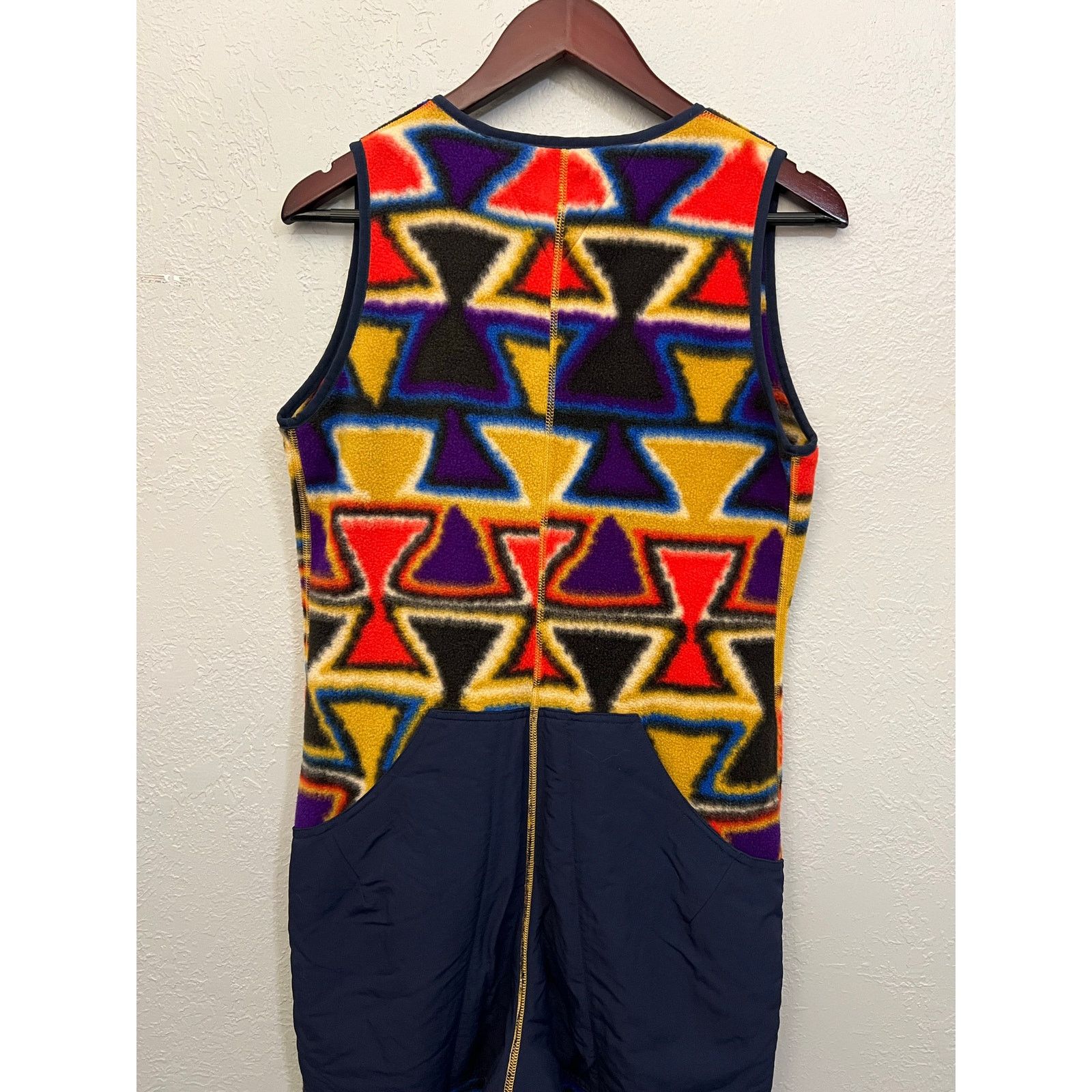 Patagonia Patagonia Synchilla Patched Jumpsuit Medium Aztec Print Size 28" / US 6 / IT 42 - 7 Thumbnail