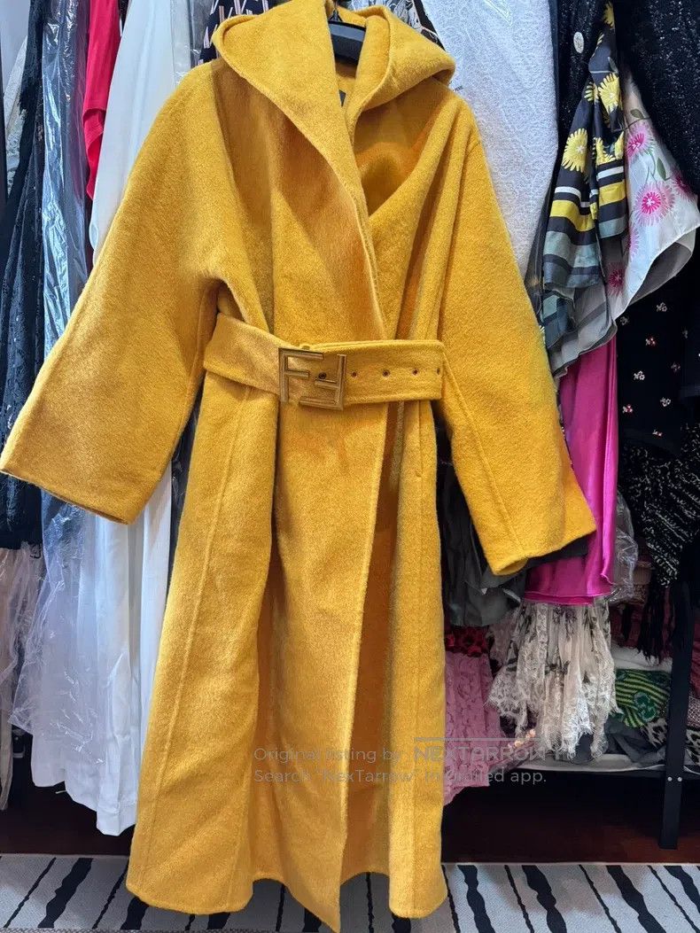 Fendi Fendi Classic super-large logo bathrobe style pajama coat Size XS / US 0-2 / IT 36-38 - 1 Thumbnail