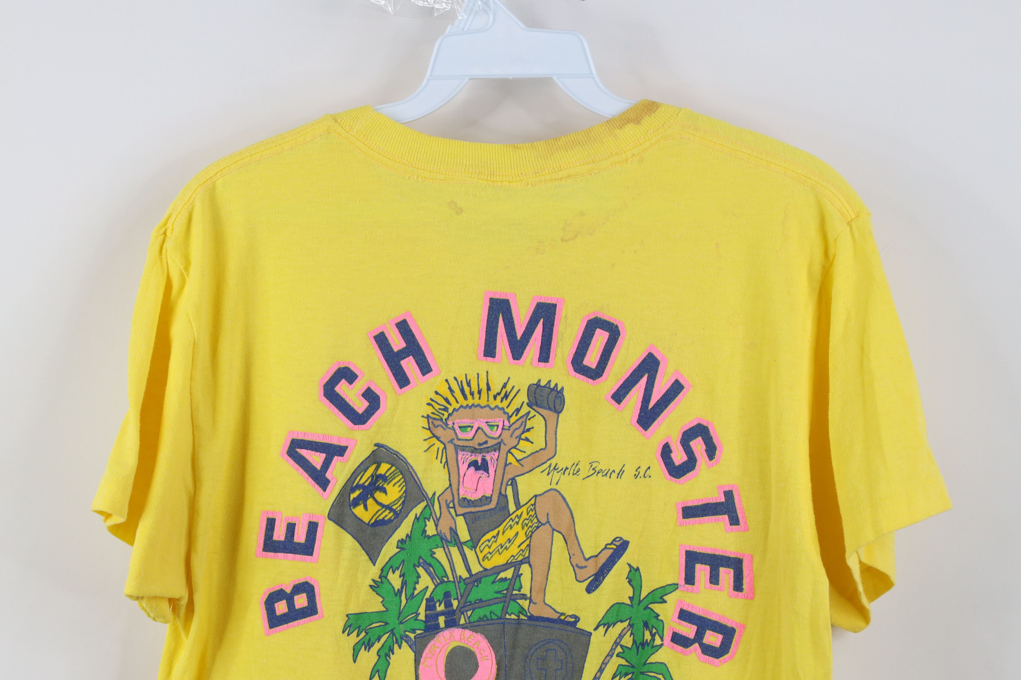 Vintage Vintage 80s 90s Streetwear Monster Surfing T-Shirt Yellow Size US S / EU 44-46 / 1 - 15 Thumbnail