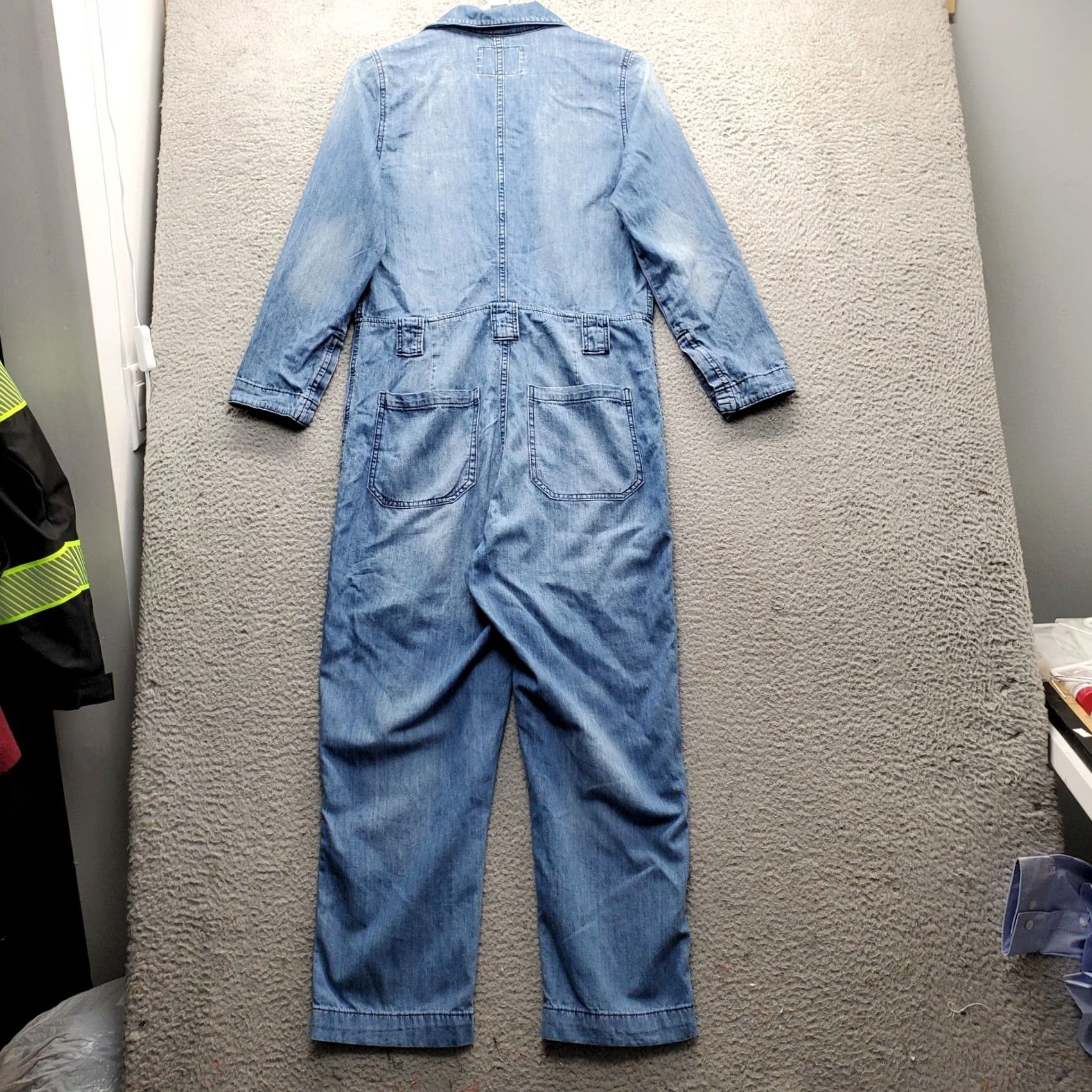 H&M H&M Jumpsuit Women 6 Blue Denim Utility Work Long Sleeve Button Front Size M / US 6-8 / IT 42-44 - 2 Thumbnail