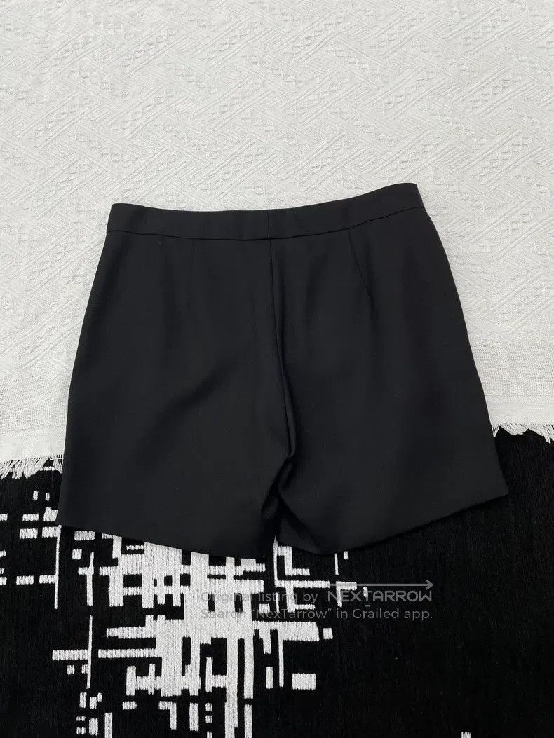 Dior Dior Black wool shorts Size 25" / US 0 / IT 36 - 2 Thumbnail