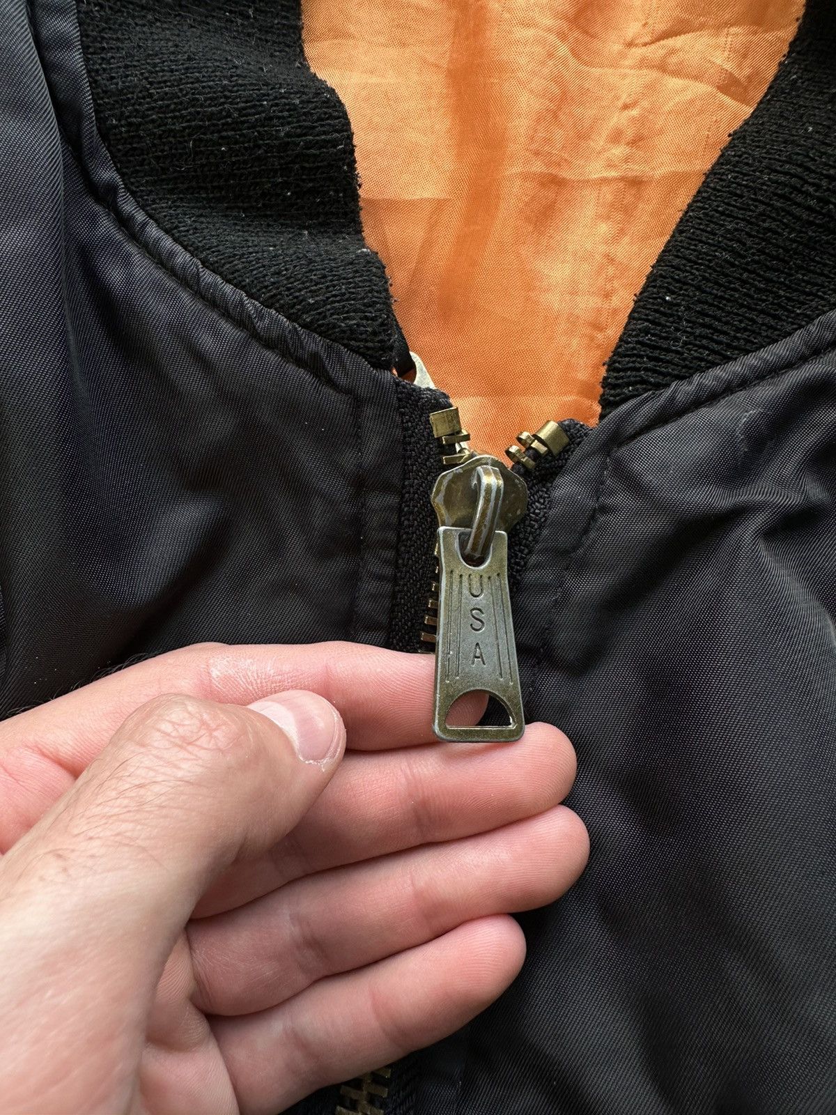 Vintage Vtg 90s USAF RT Industries M1 Reversible Bomber Jacket XL Size US XL / EU 56 / 4 - 5 Thumbnail