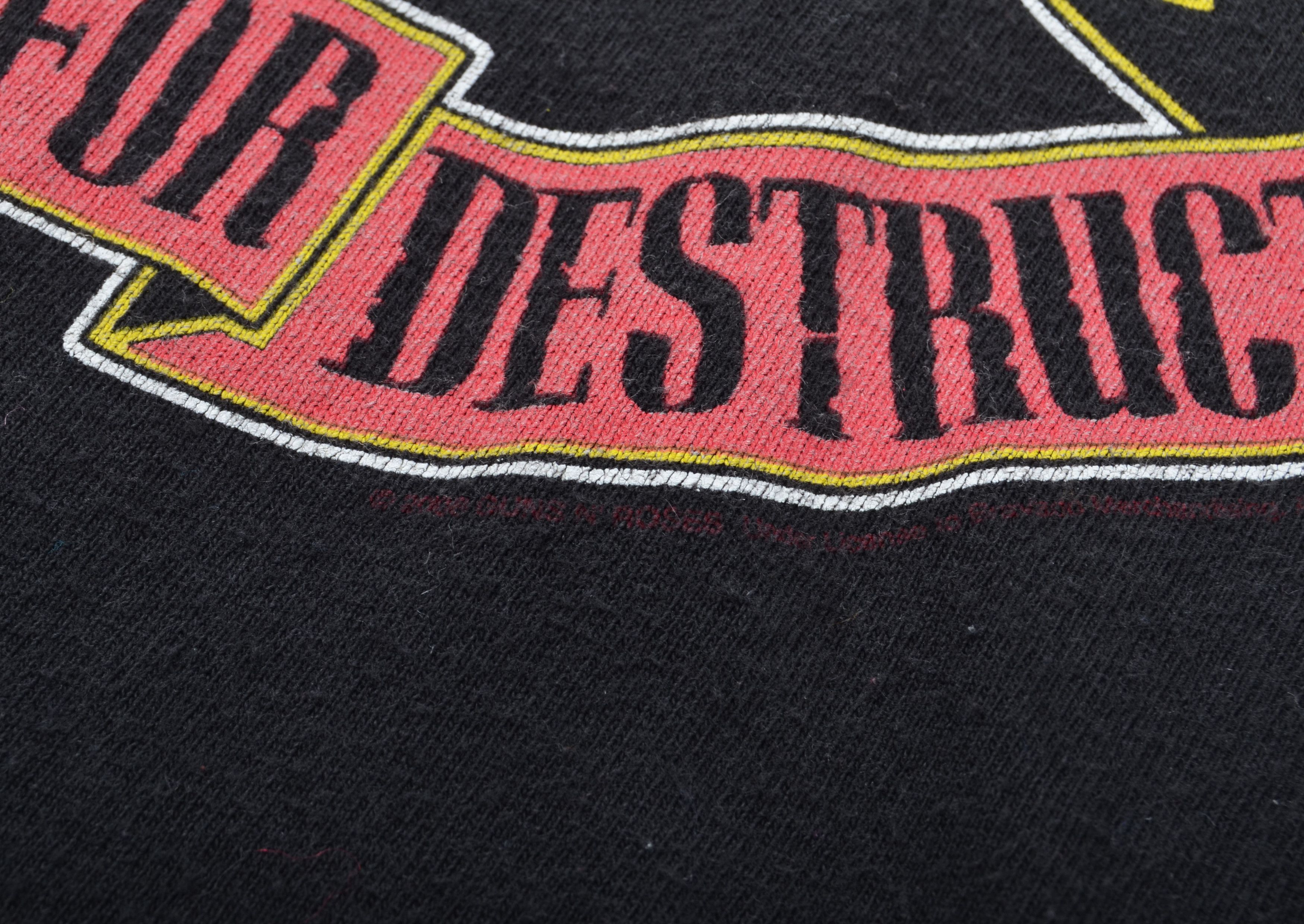 Band Tees × Hanes × Vintage Vintage Gun's n Roses 2006 Logo Faded Short Sleeve T-shirt Size US M / EU 48-50 / 2 - 4 Thumbnail