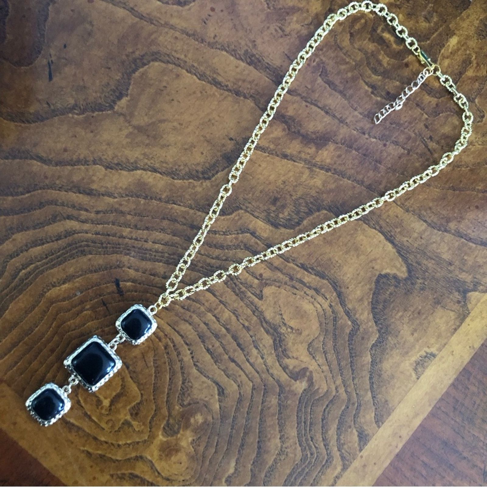 Handmade Hand crafted black chandelier pendant necklace Size ONE SIZE - 8 Thumbnail