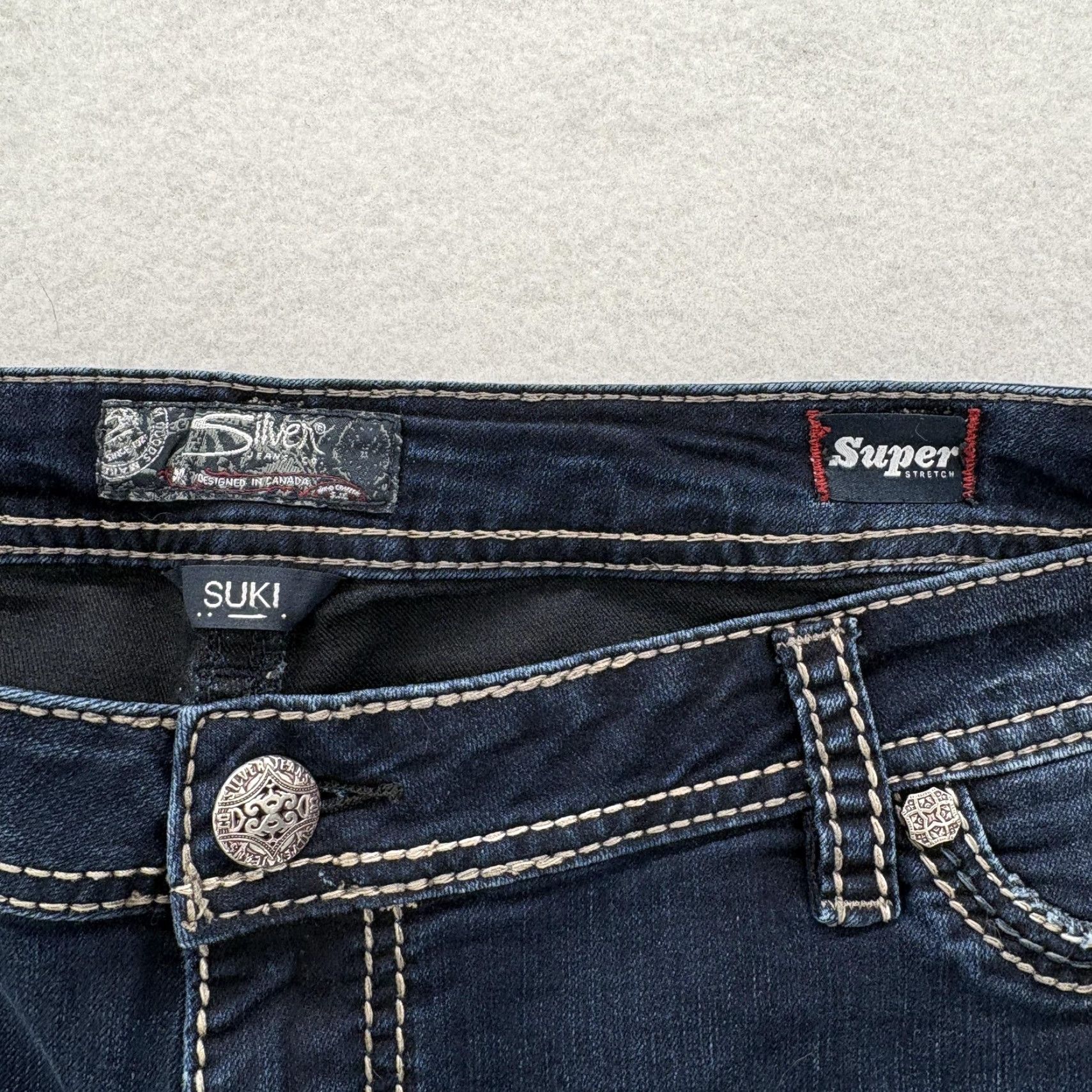 Silver Jeans Co. Silver Jeans Co. Suki Mid Super Skinny Jeans Womens 22 Blue Dark Wash Stretch Denim Slim Pockets 5-Pocket Rise Mid Size 40" / US 18 - 4 Thumbnail