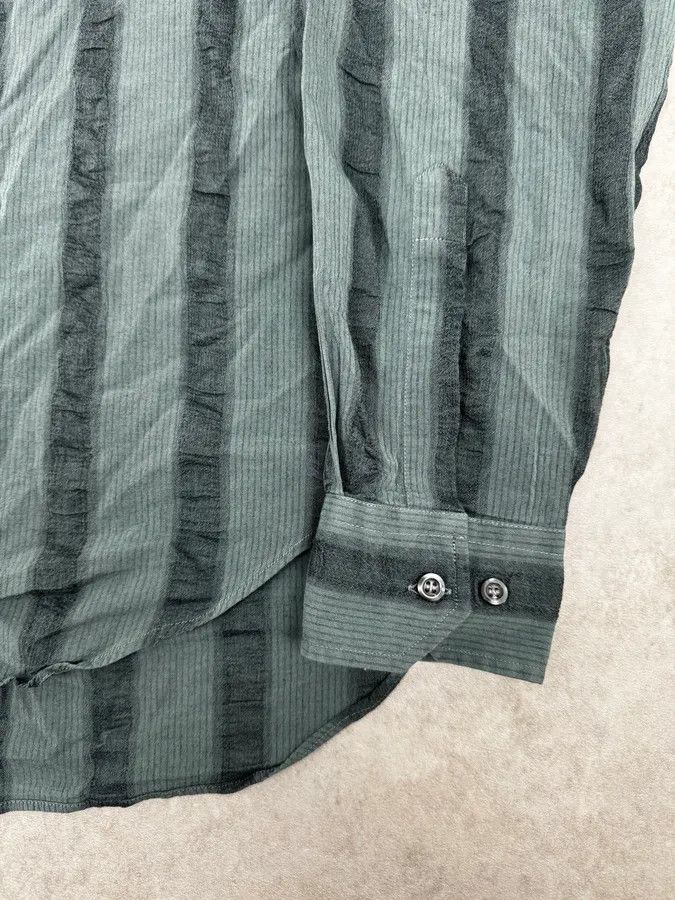 Emporio Armani 1990s Emporio Armani Grey Relief Striped Shirt Size US XL / EU 56 / 4 - 8 Thumbnail
