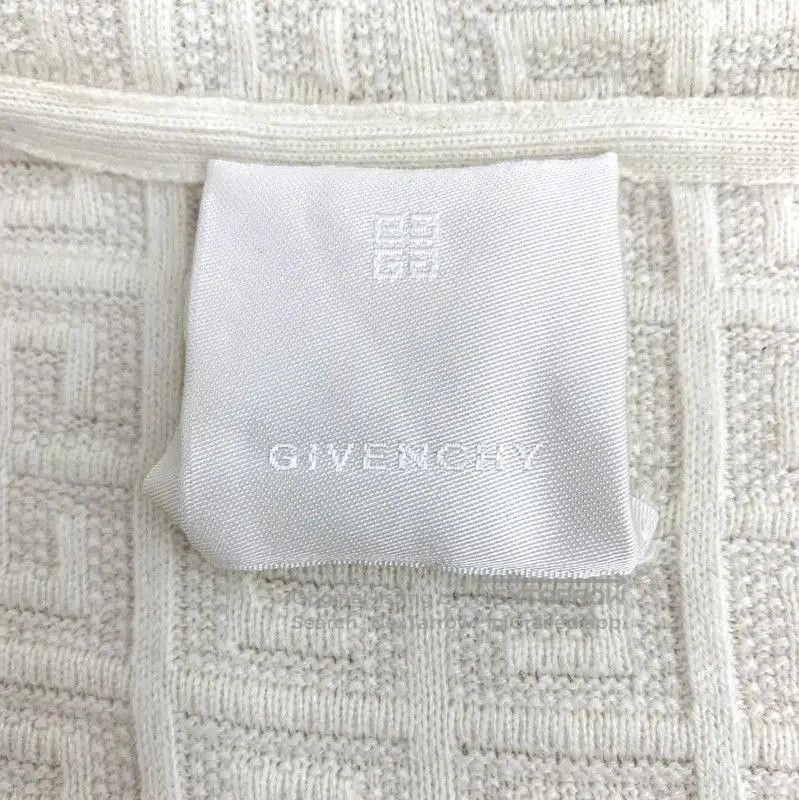 Givenchy Givenchy Women's Beige Cashmere Cardigan . Size S / US 4 / IT 40 - 5 Thumbnail