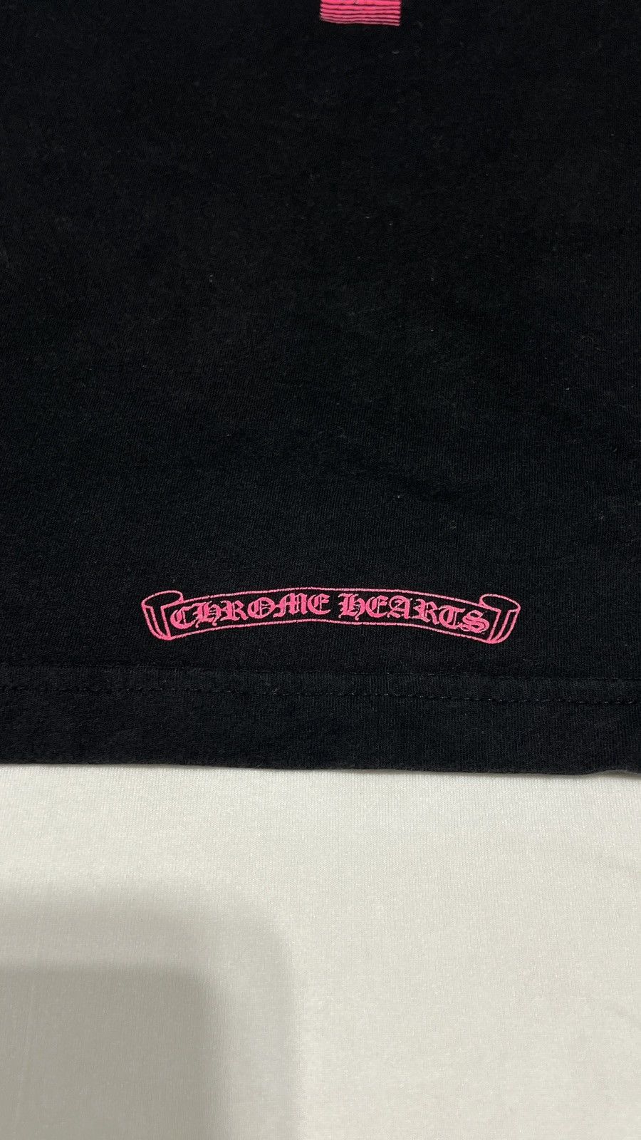 Chrome Hearts Chrome Hearts Pink Vertical Logo Size US L / EU 52-54 / 3 - 14 Thumbnail