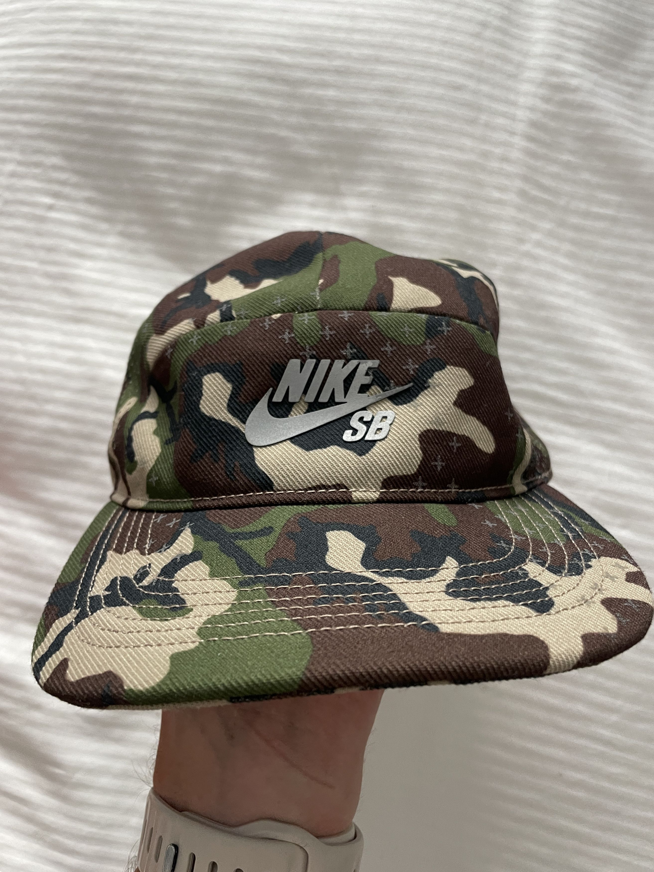 Nike sb hat camo hotsell